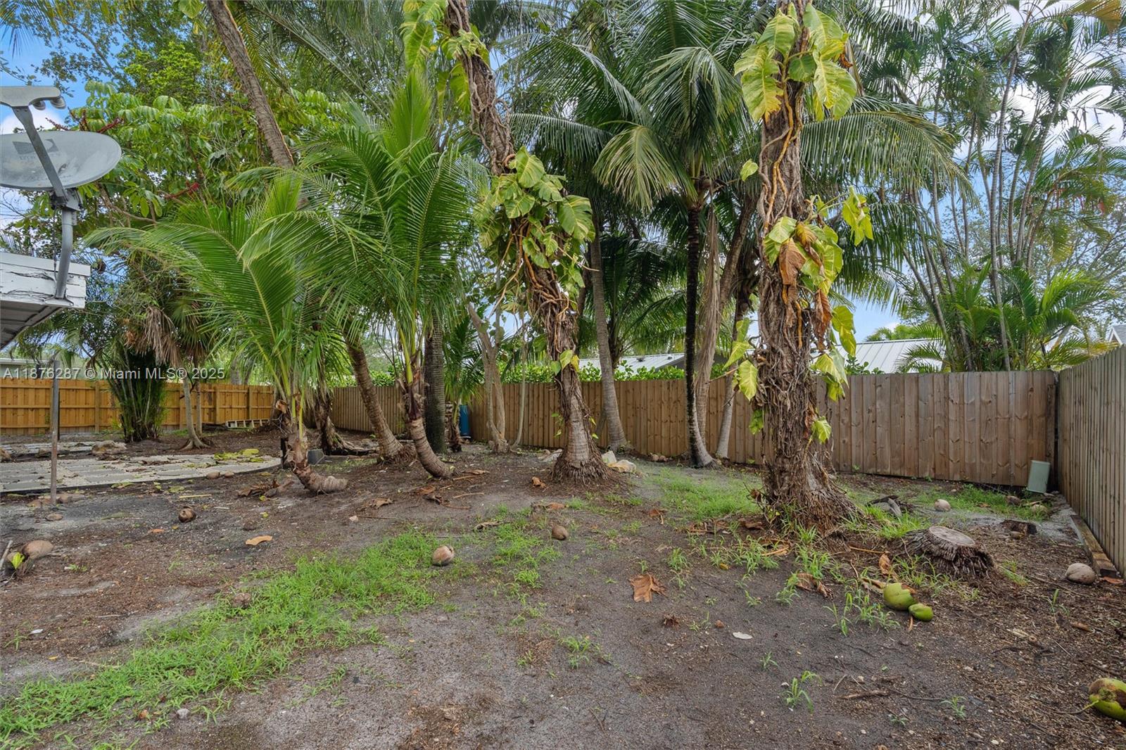 PALM AIRE VILLAGE 3RD SEC - Residential