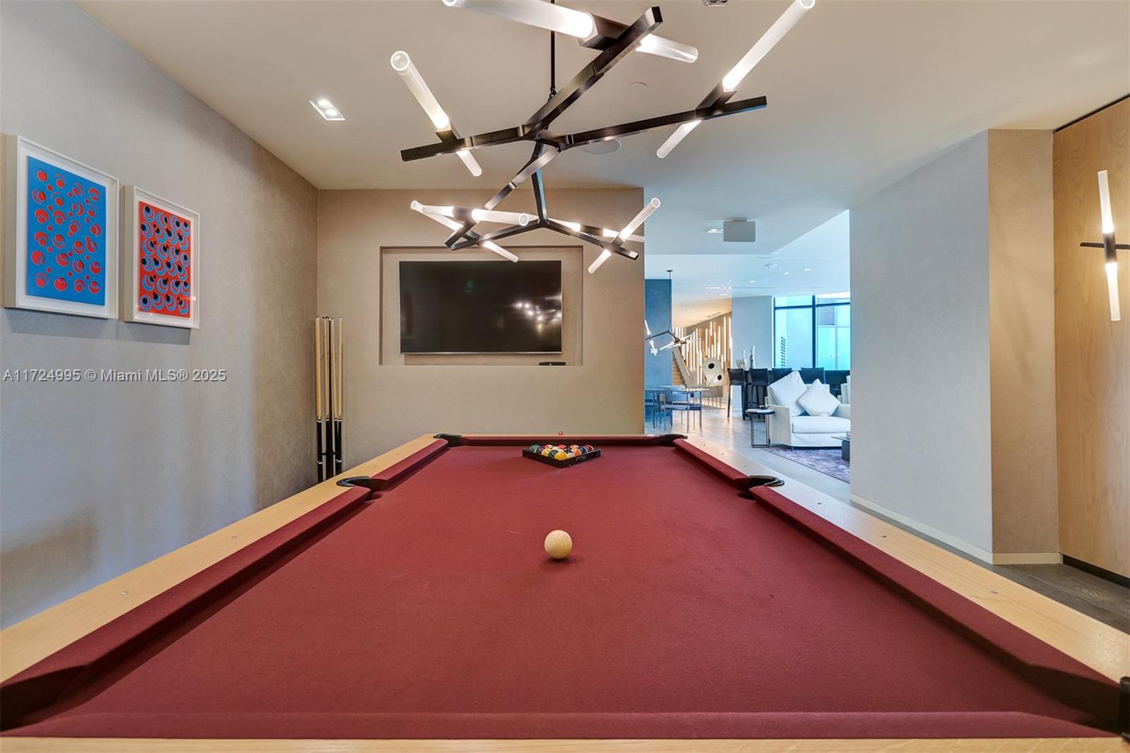 PARAISO BAY CONDO - Residential