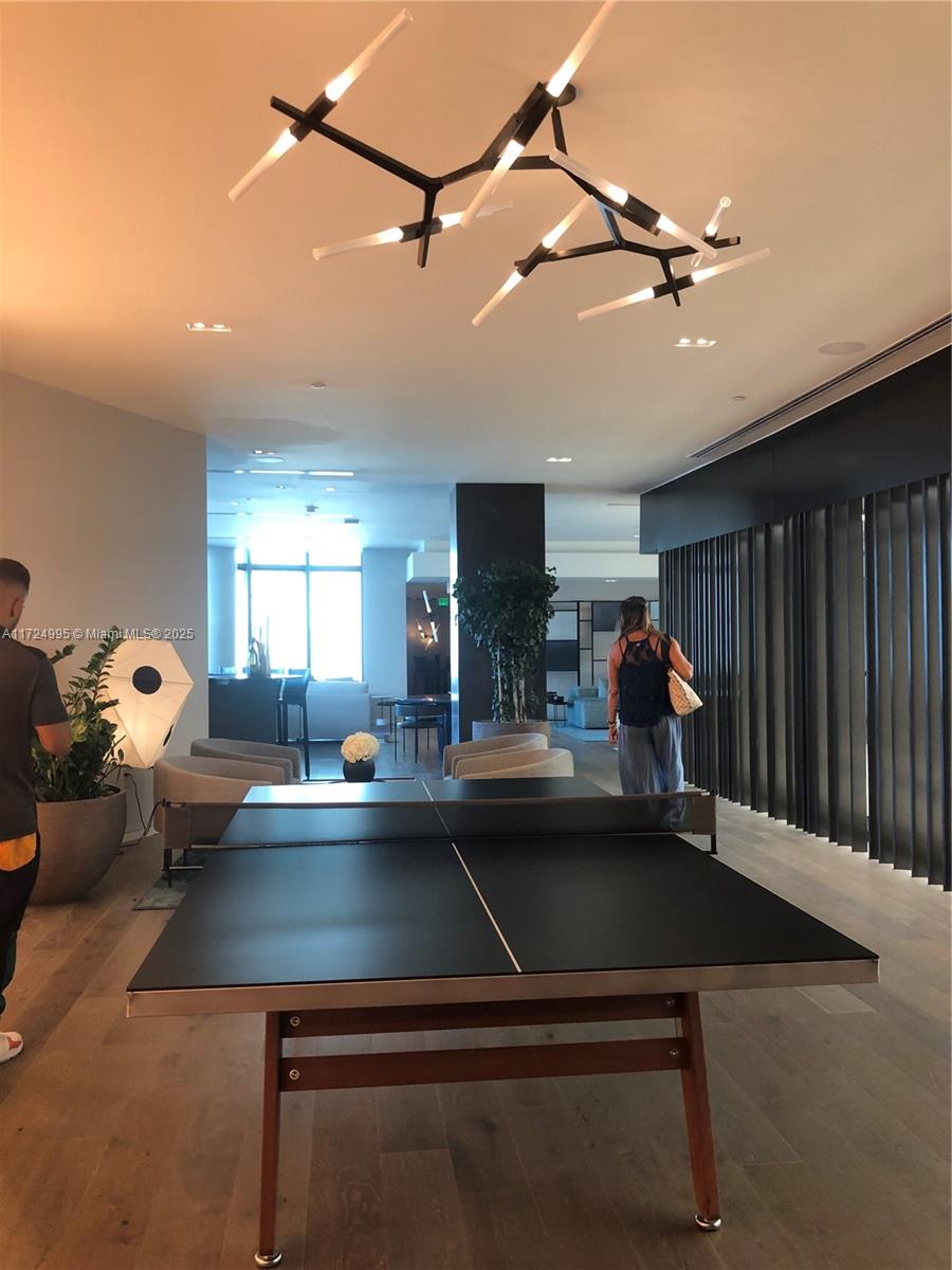 PARAISO BAY CONDO - Residential