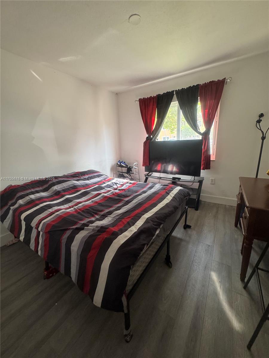 MONTEREY AT MALIBU BAY CO - Residential