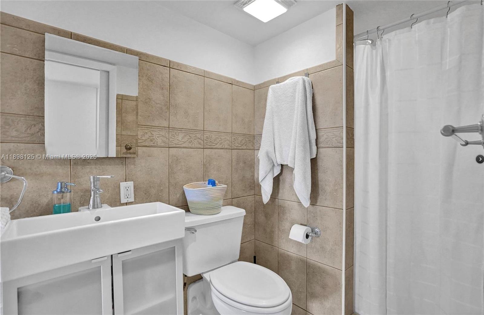 JOCKEY CLUB CONDO UNIT II - Residential