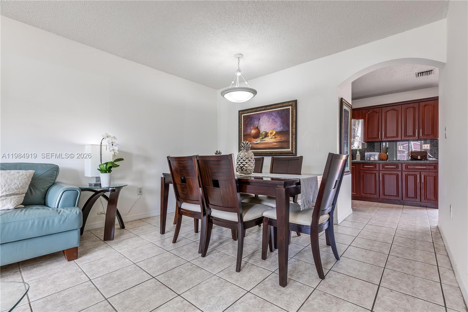 FOREST LAKES VILLAS - Residential