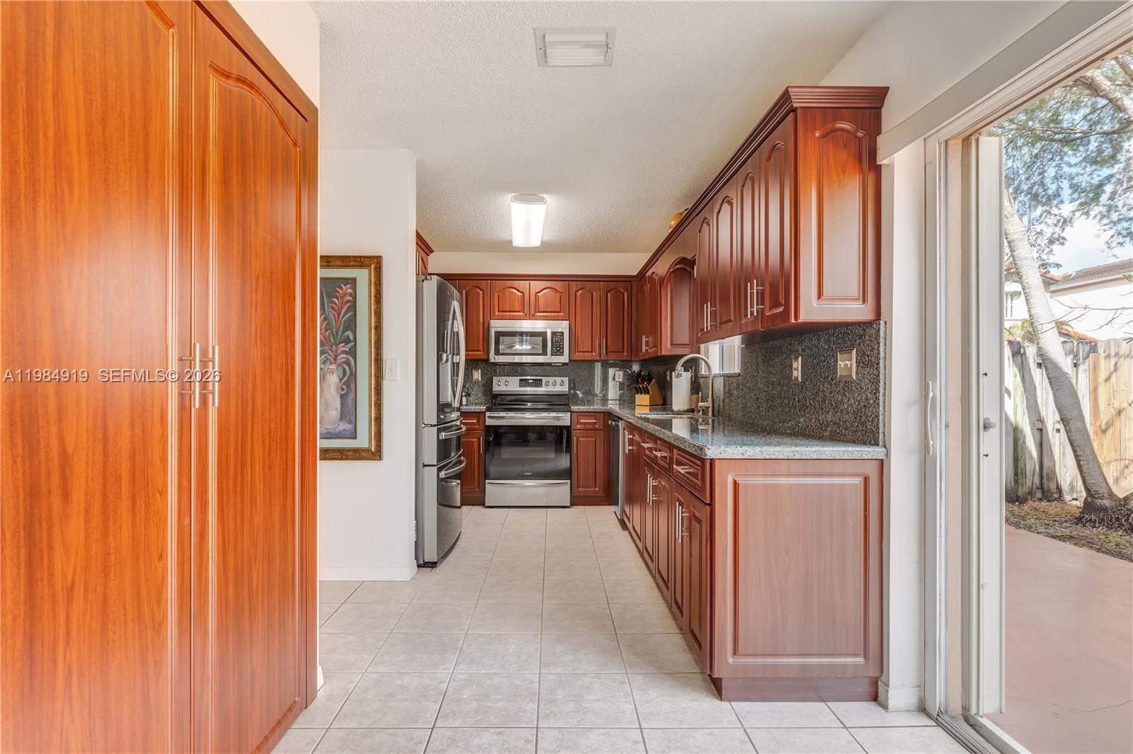 FOREST LAKES VILLAS - Residential