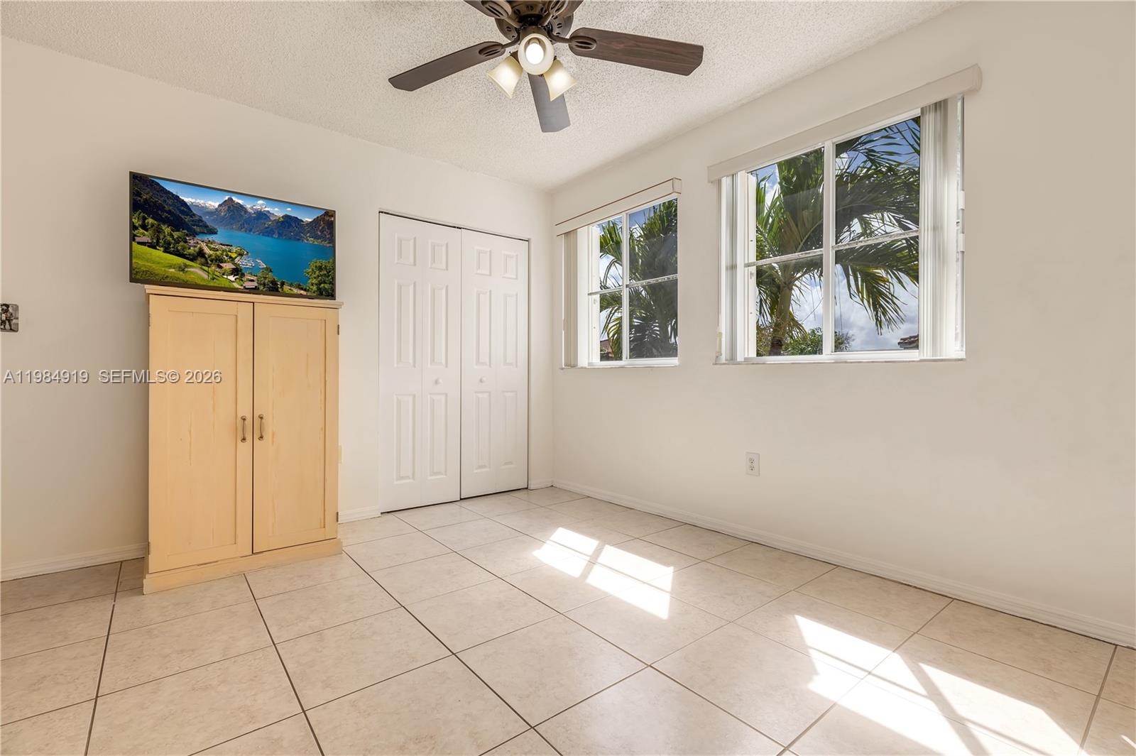 FOREST LAKES VILLAS - Residential