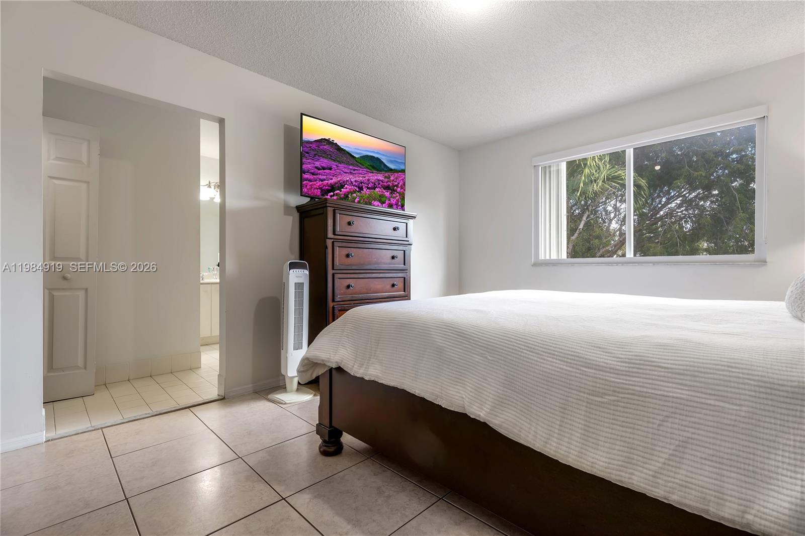 FOREST LAKES VILLAS - Residential