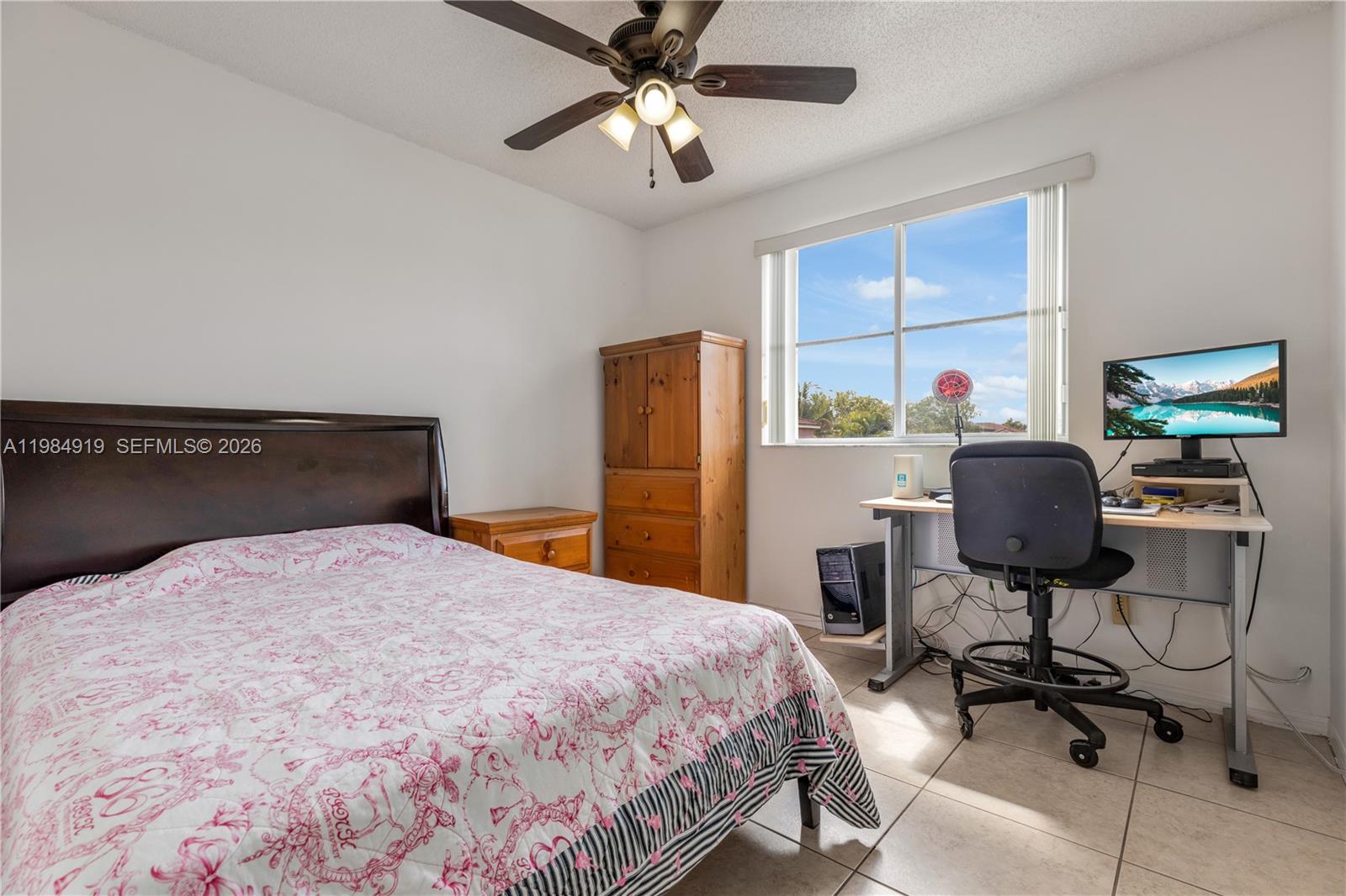 FOREST LAKES VILLAS - Residential