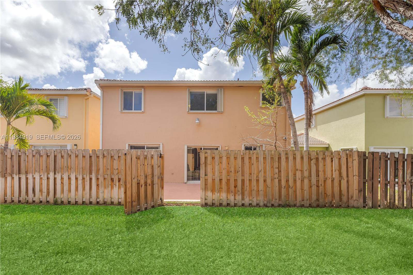 FOREST LAKES VILLAS - Residential