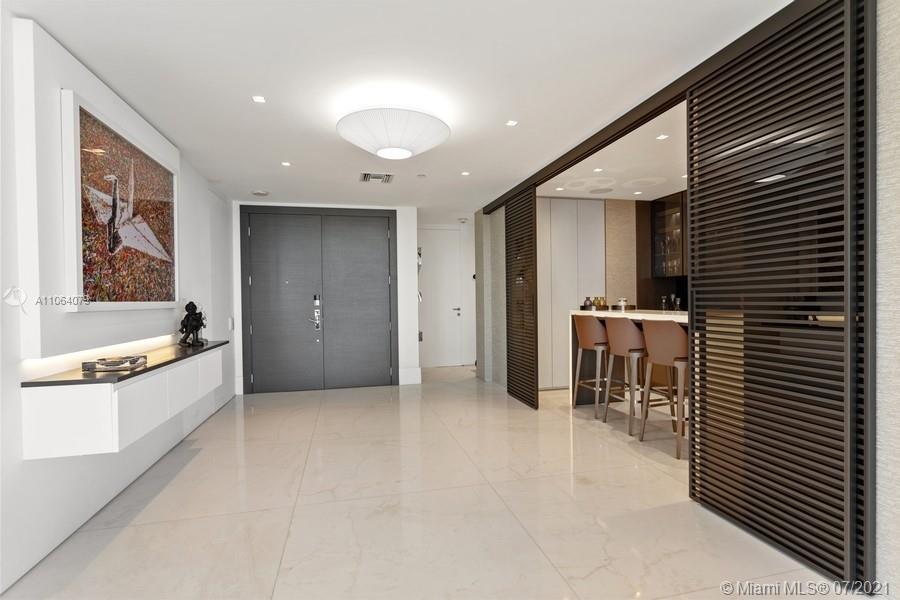 CHATEAU BEACH - Residential