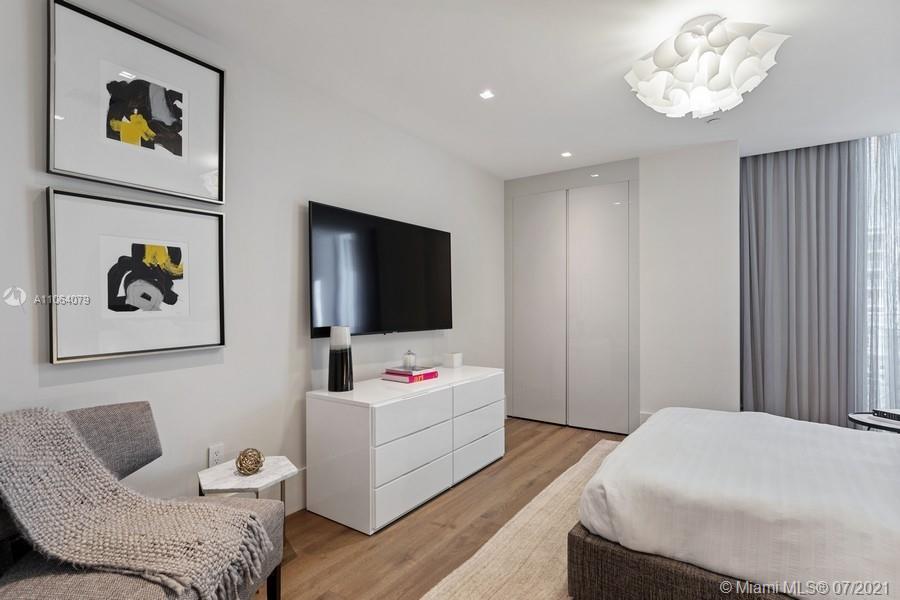 CHATEAU BEACH - Residential