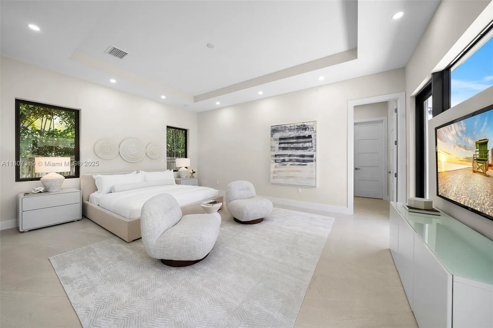 Palmetto Bay, Florida 33157, United States, 5 Bedrooms Bedrooms, ,5 BathroomsBathrooms,Residential,Active,134717