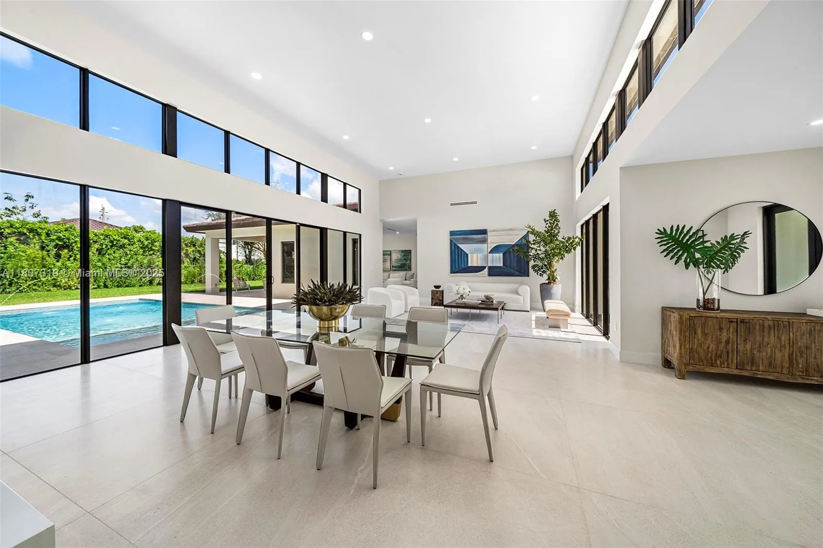 Palmetto Bay, Florida 33157, United States, 5 Bedrooms Bedrooms, ,5 BathroomsBathrooms,Residential,Active,134717