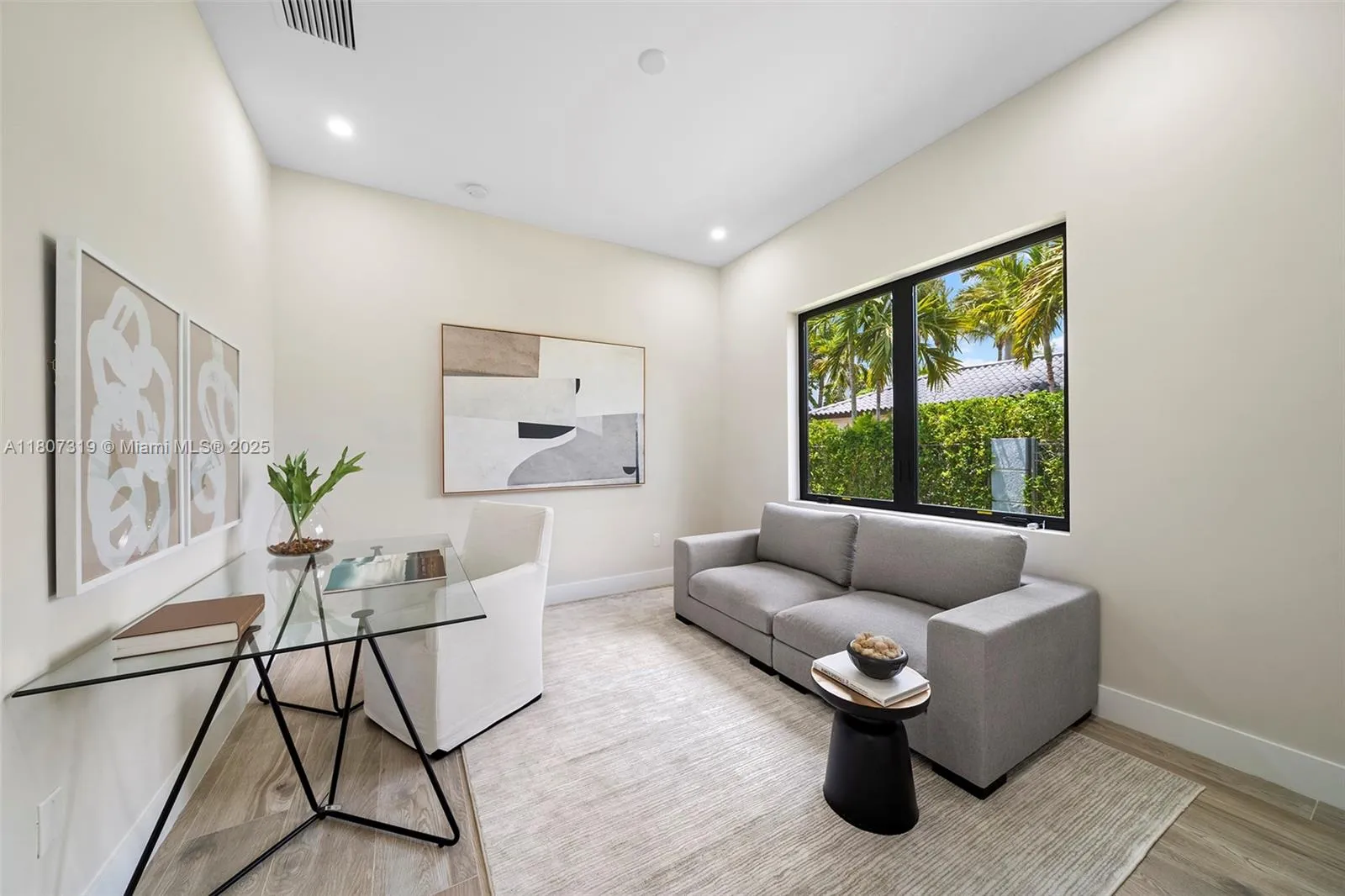 Palmetto Bay, Florida 33157, United States, 5 Bedrooms Bedrooms, ,5 BathroomsBathrooms,Residential,Active,134717