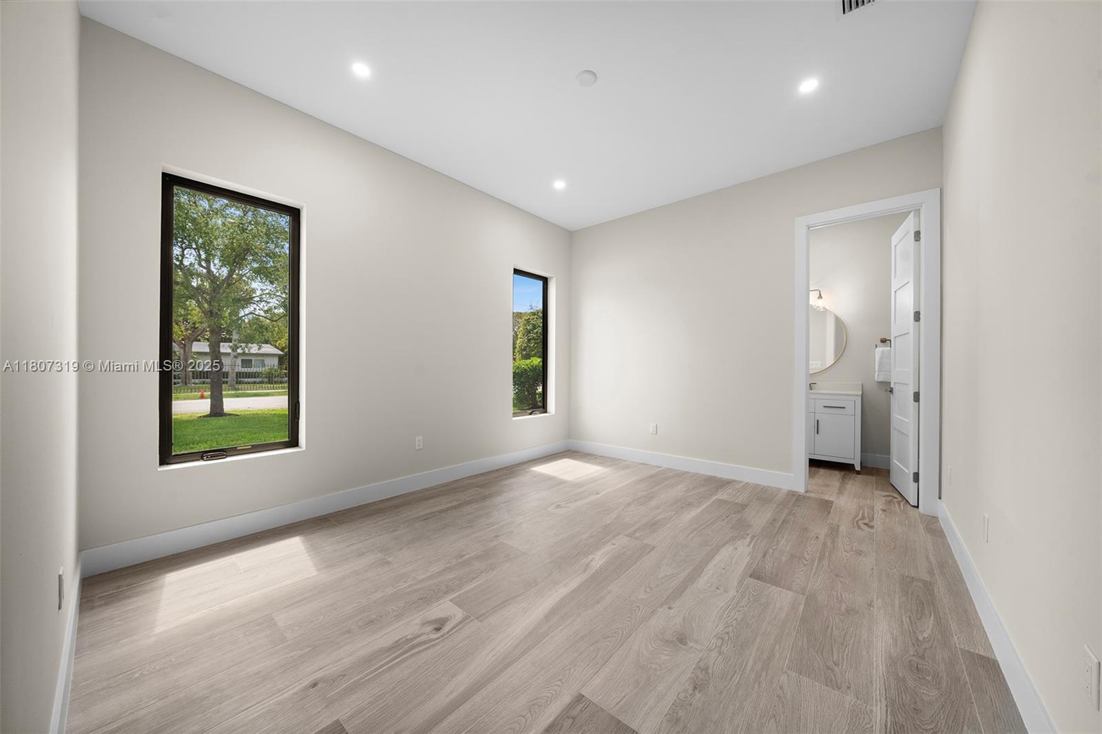 CHANA ROSE ESTATES - Residential