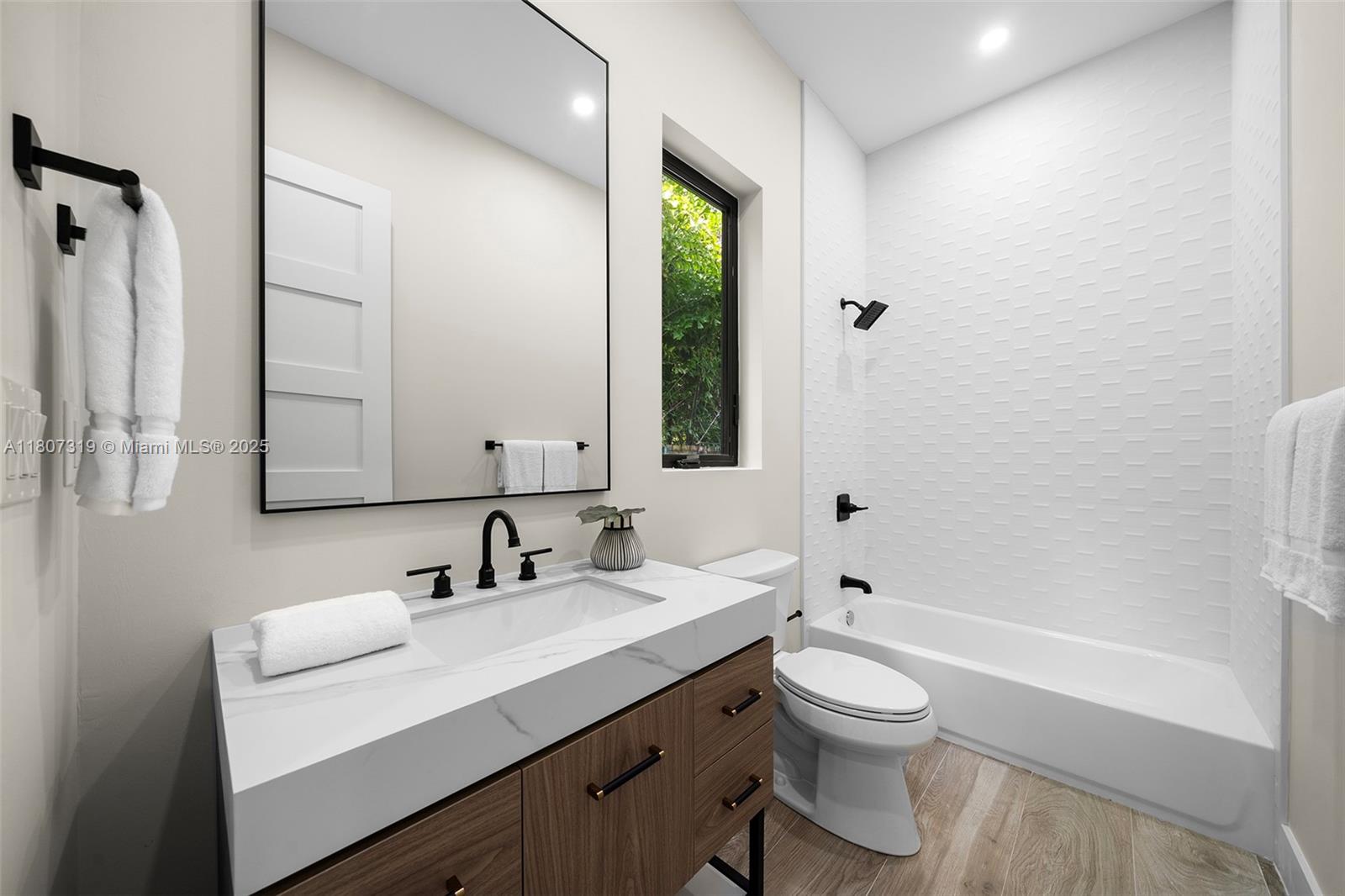 CHANA ROSE ESTATES - Residential