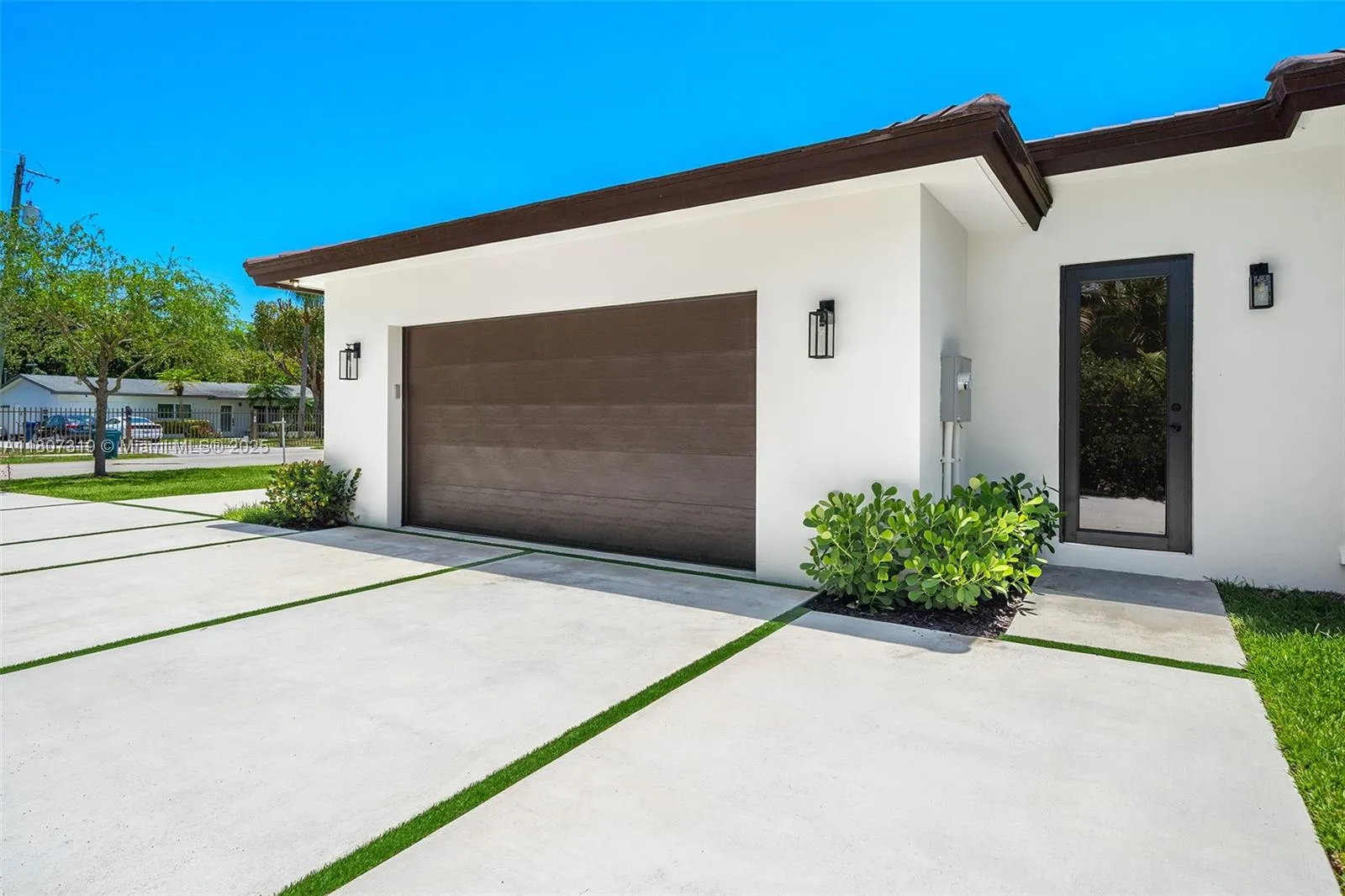 Palmetto Bay, Florida 33157, United States, 5 Bedrooms Bedrooms, ,5 BathroomsBathrooms,Residential,Active,134717