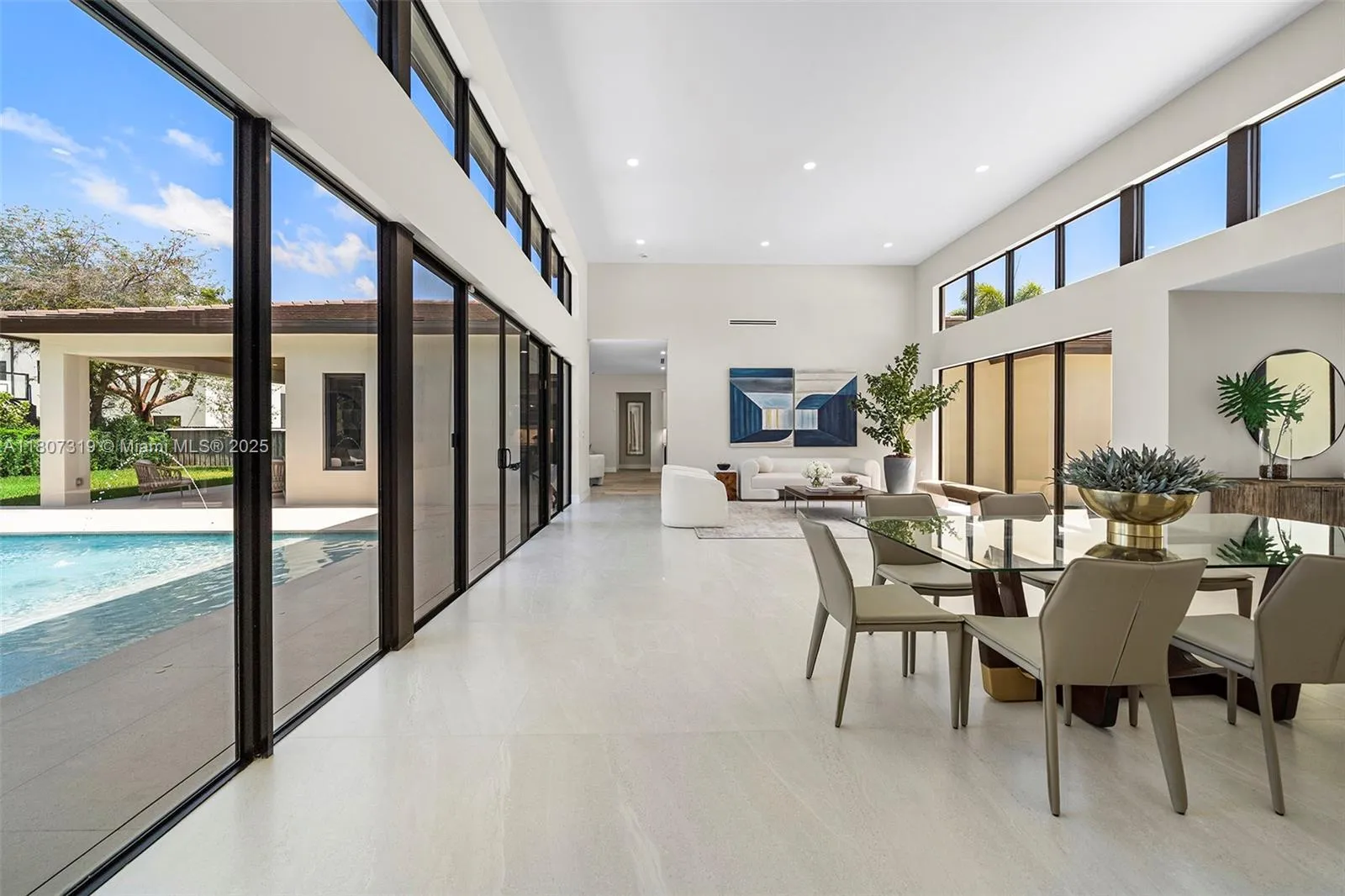 Palmetto Bay, Florida 33157, United States, 5 Bedrooms Bedrooms, ,5 BathroomsBathrooms,Residential,Active,134717