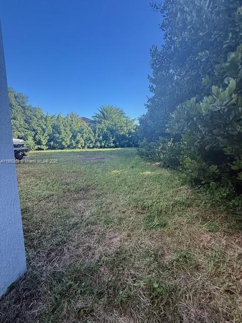 COCO PALM ESTATES - Residential Lease