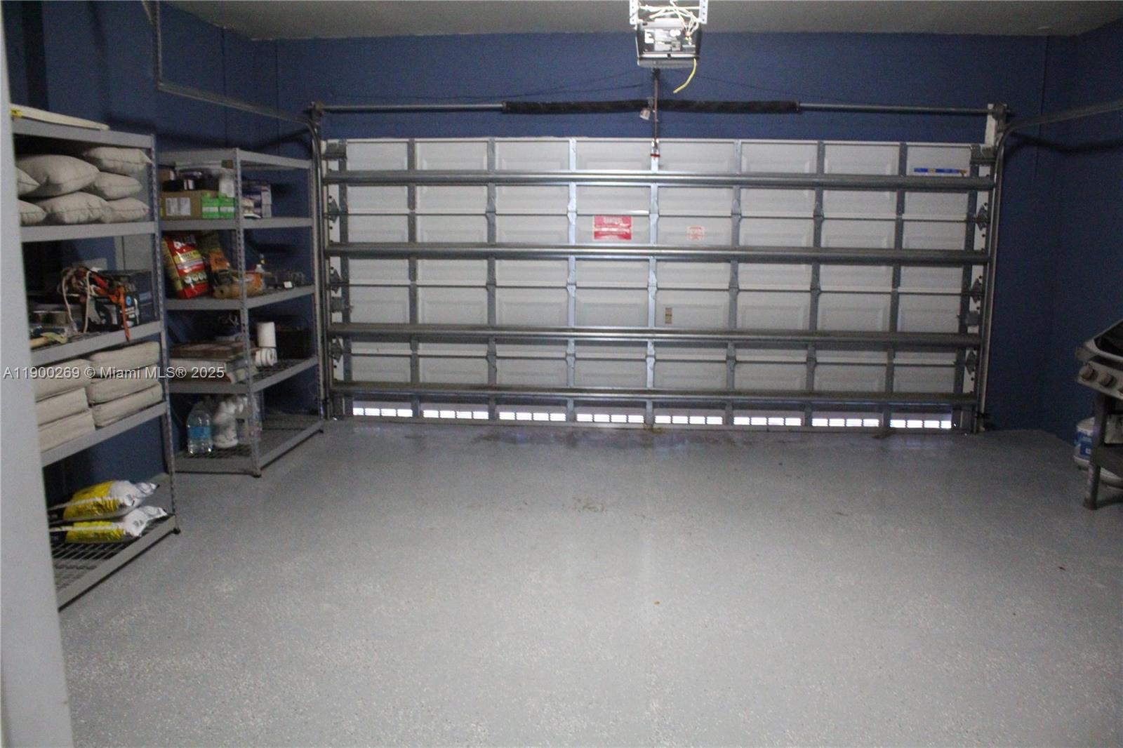 COCO PALM ESTATES - Residential Lease