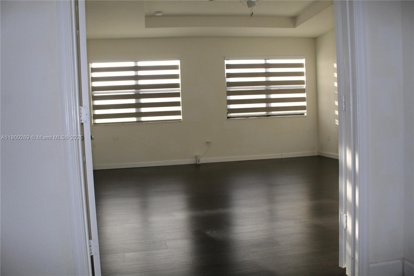 COCO PALM ESTATES - Residential Lease