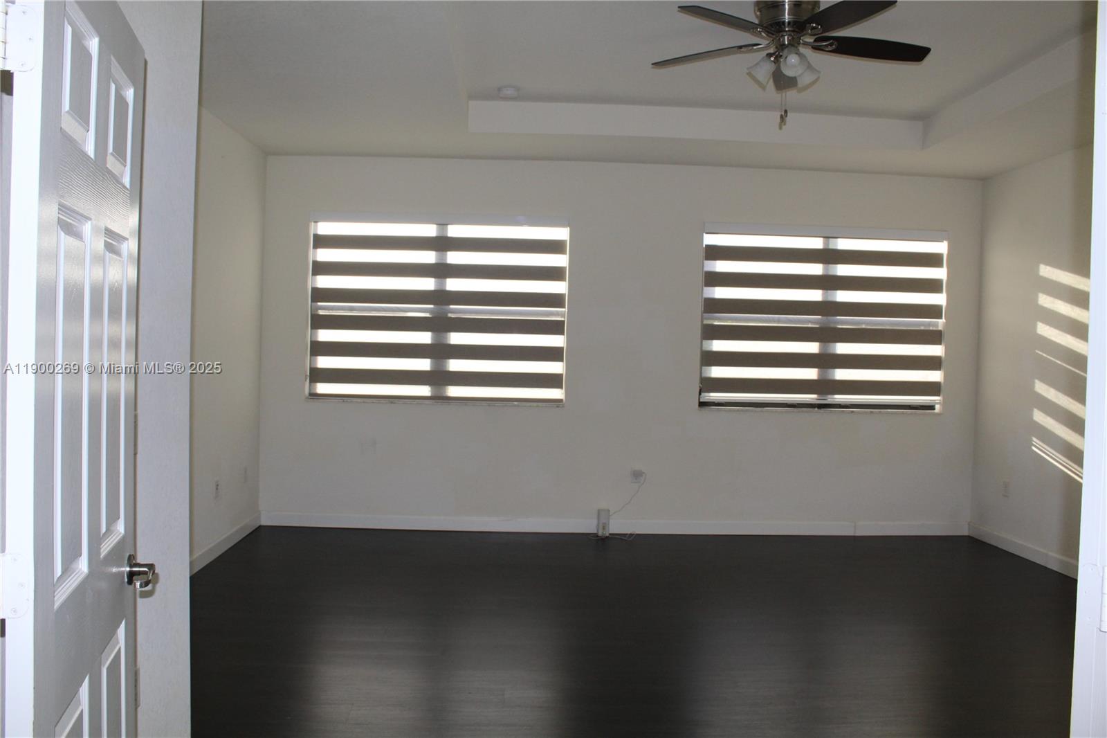 COCO PALM ESTATES - Residential Lease