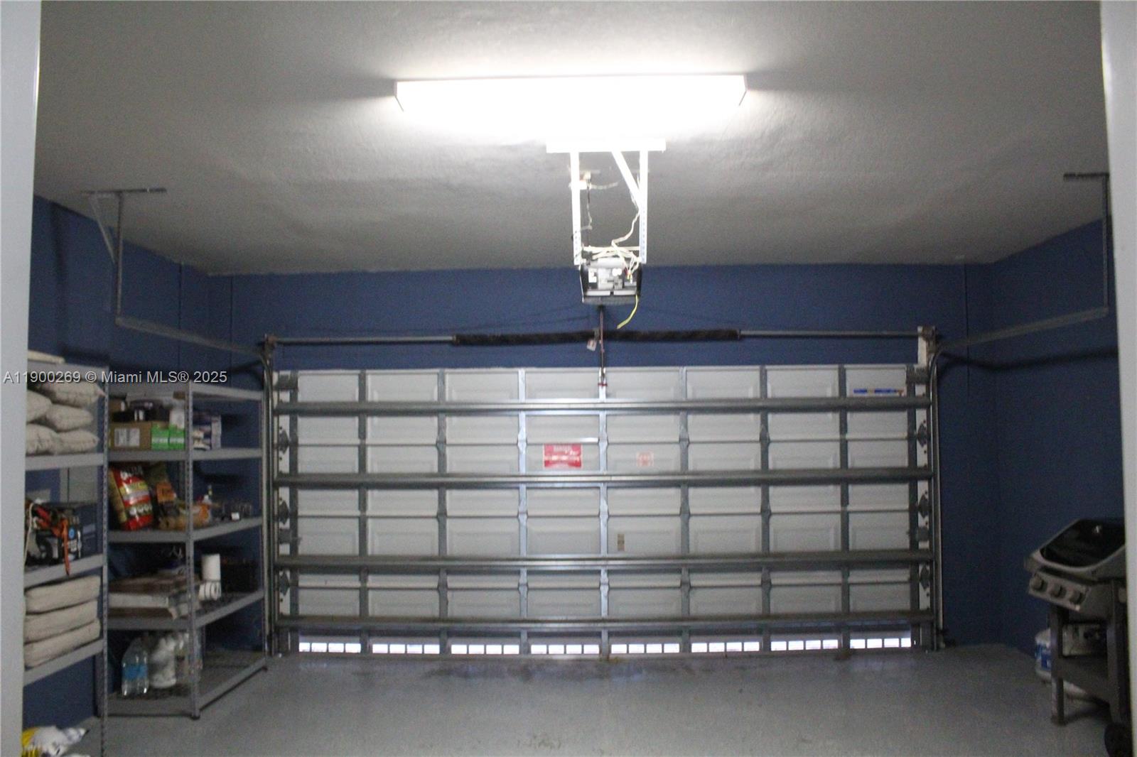 COCO PALM ESTATES - Residential Lease