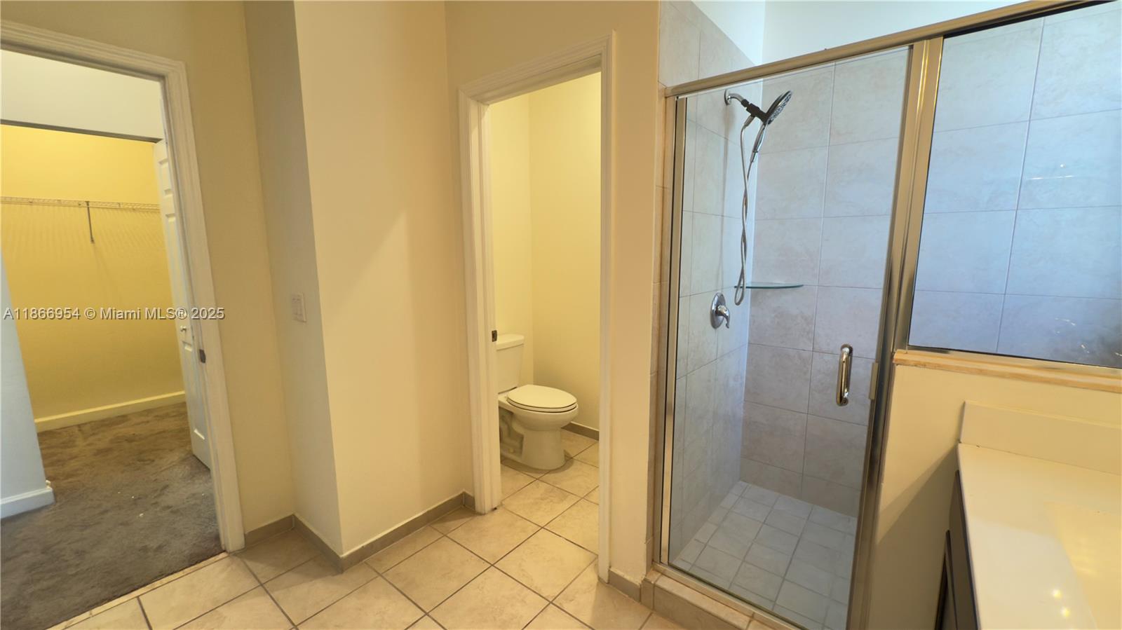 AQUABELLA SECTION ONE - Residential