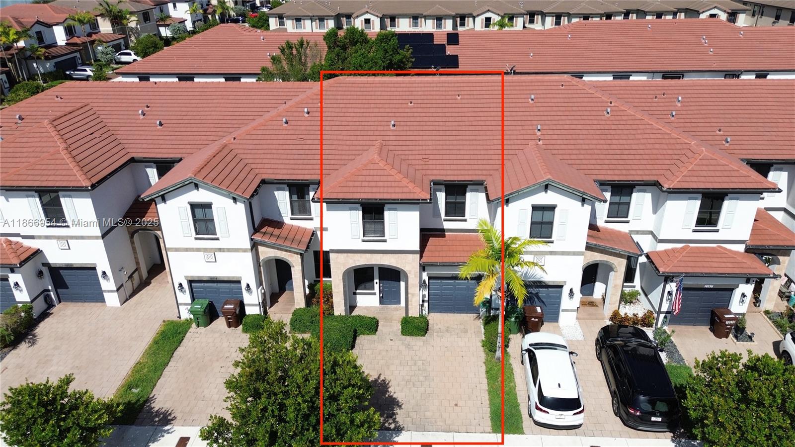 AQUABELLA SECTION ONE - Residential