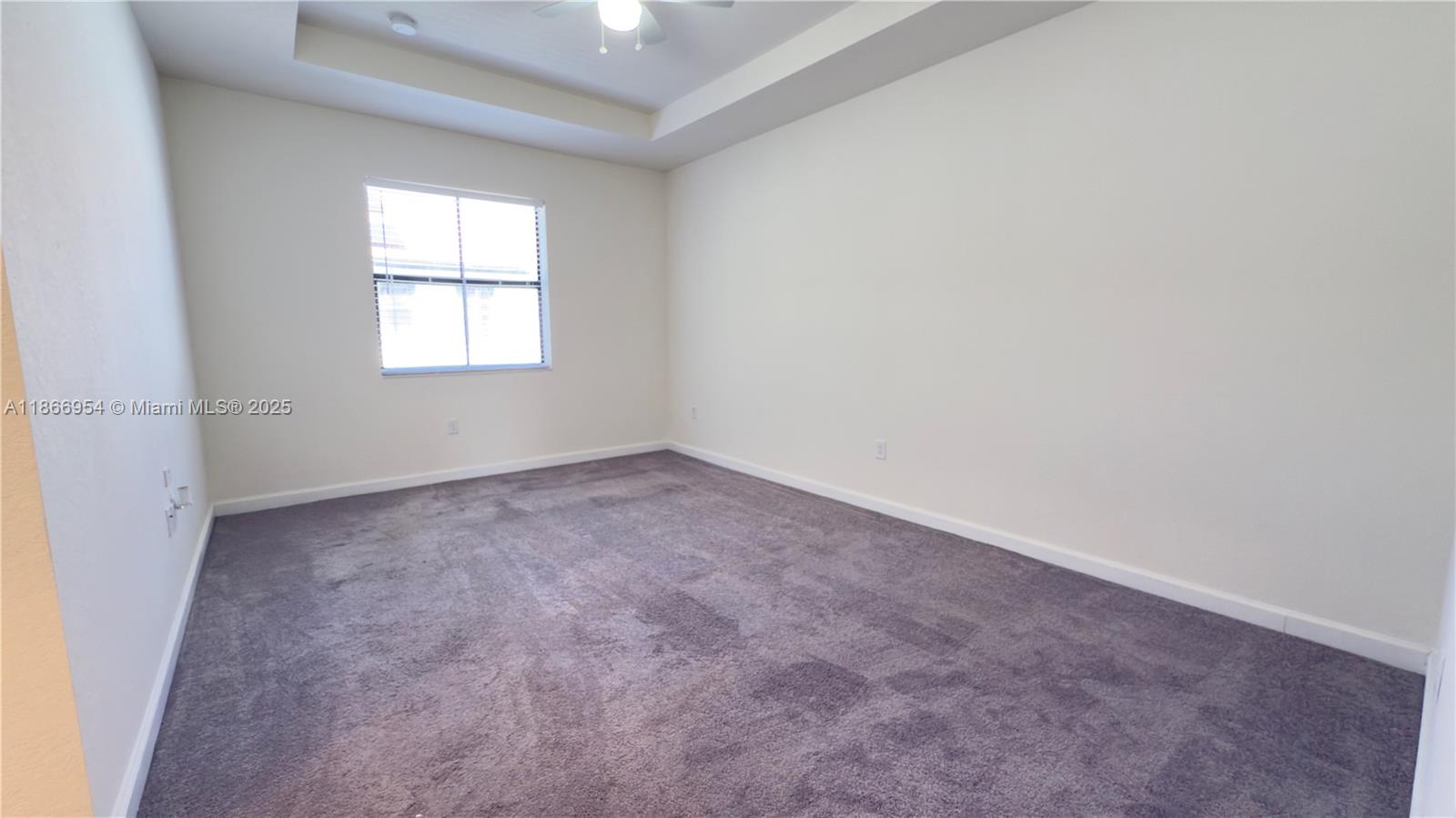 AQUABELLA SECTION ONE - Residential