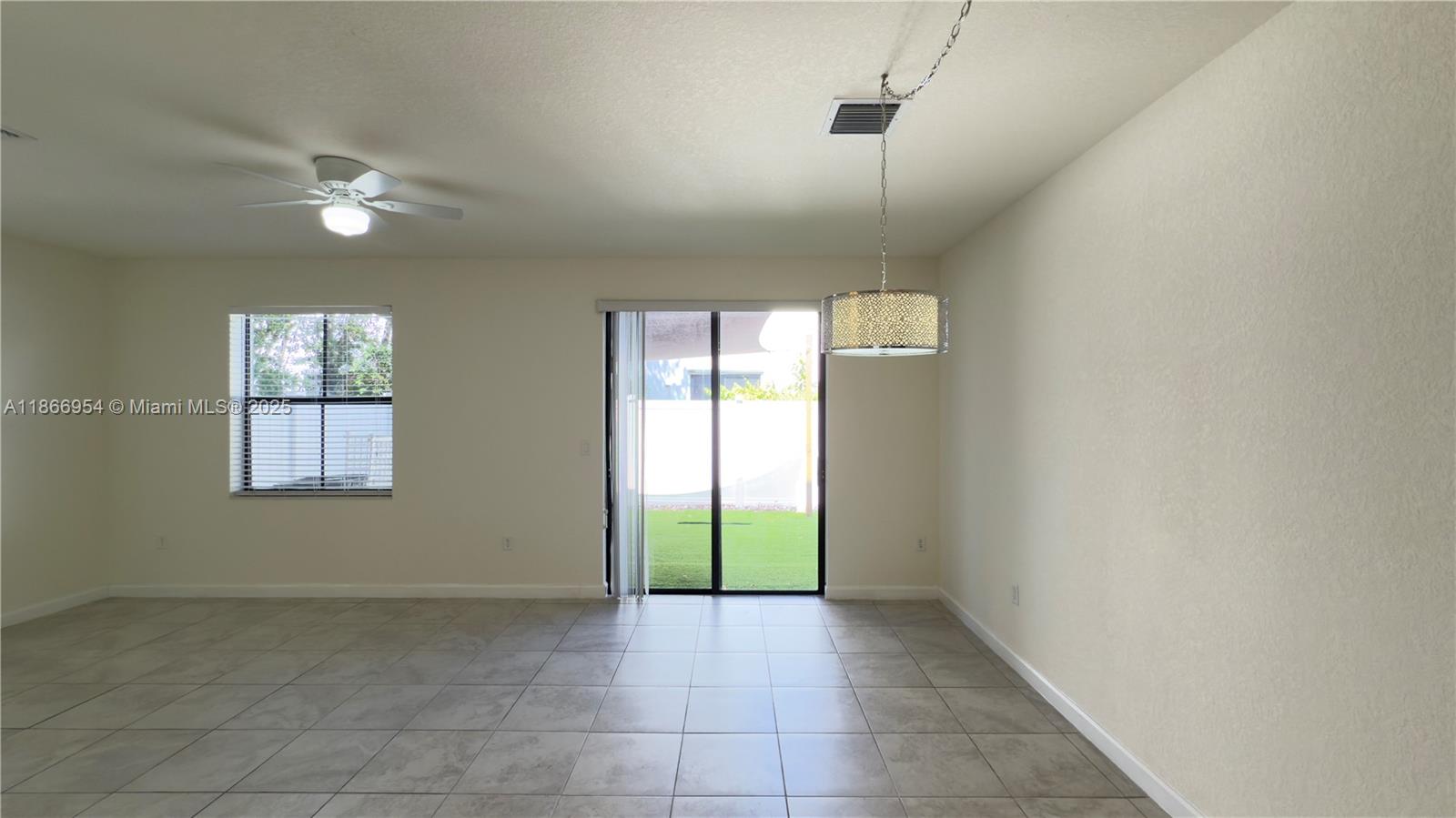 AQUABELLA SECTION ONE - Residential