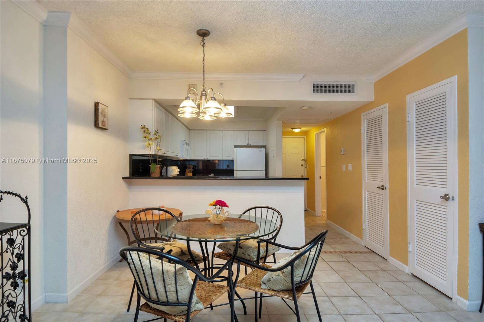 WAVE CONDO - Residential Lease