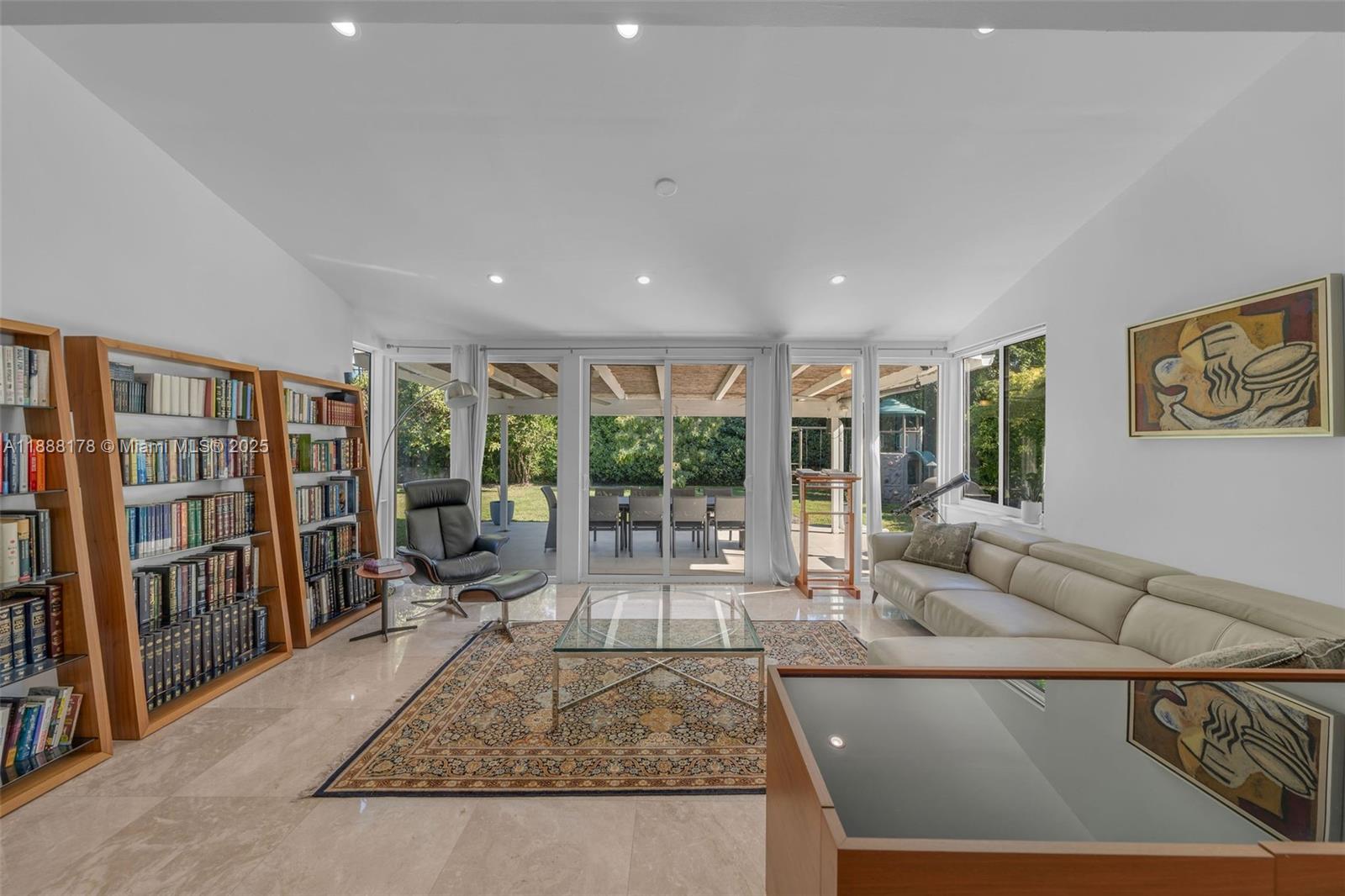 NAUTILUS EXTENSION - Residential Lease