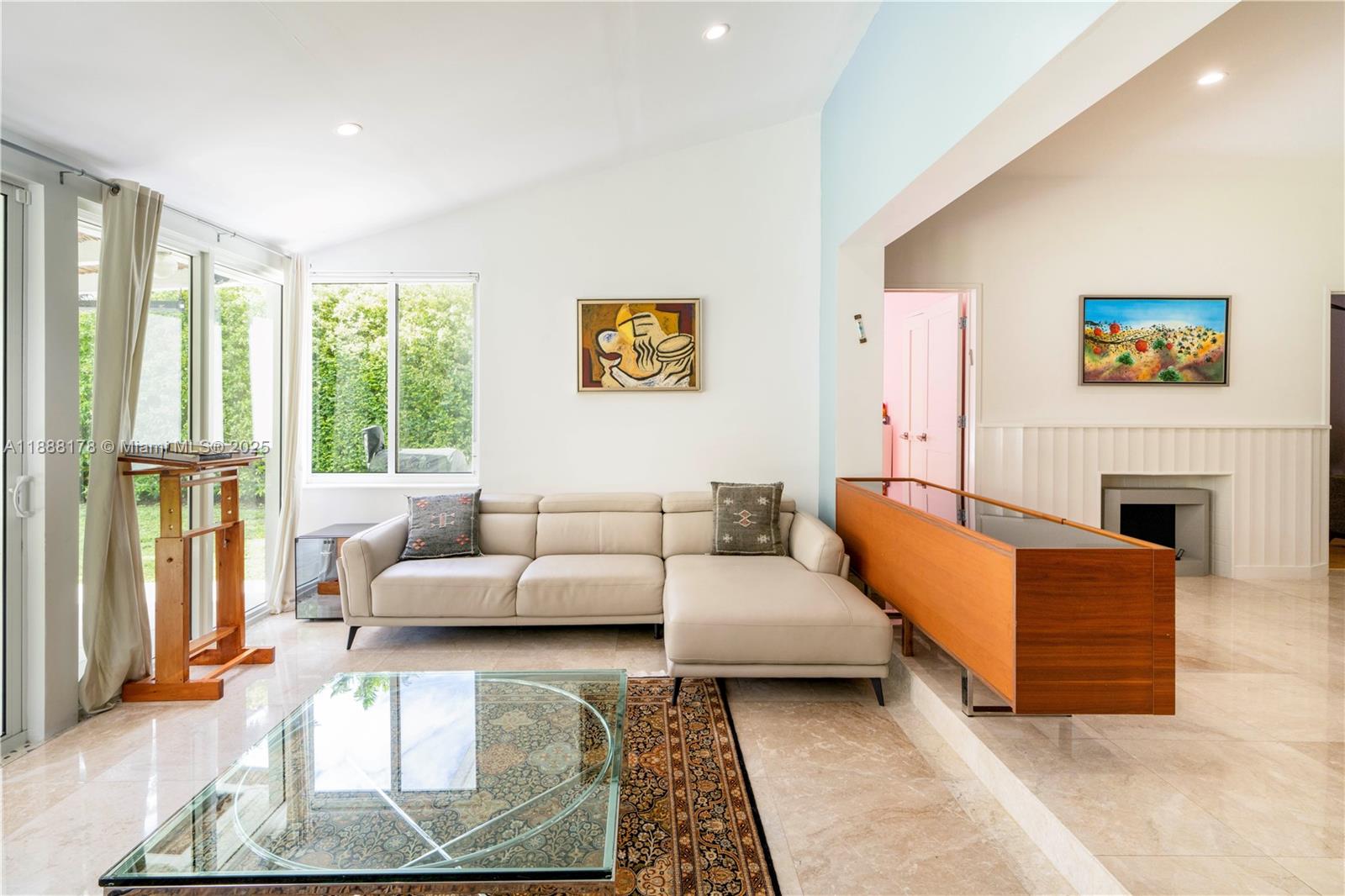 NAUTILUS EXTENSION - Residential Lease