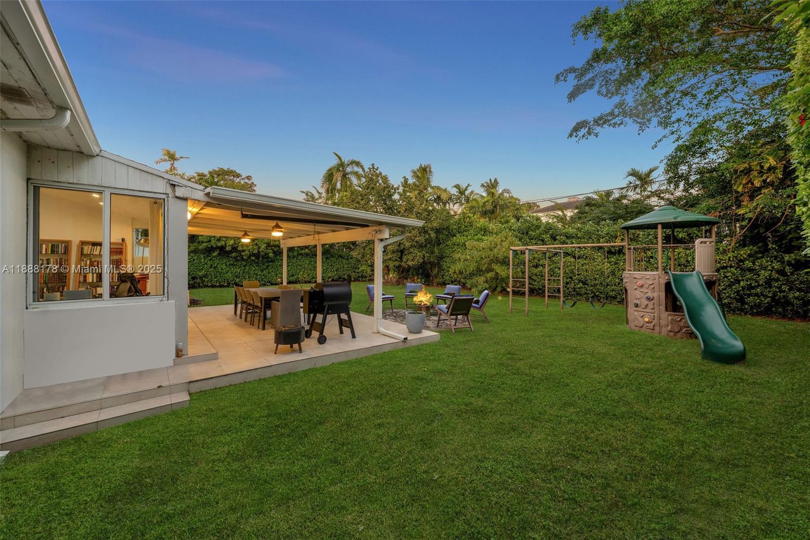 NAUTILUS EXTENSION - Residential Lease