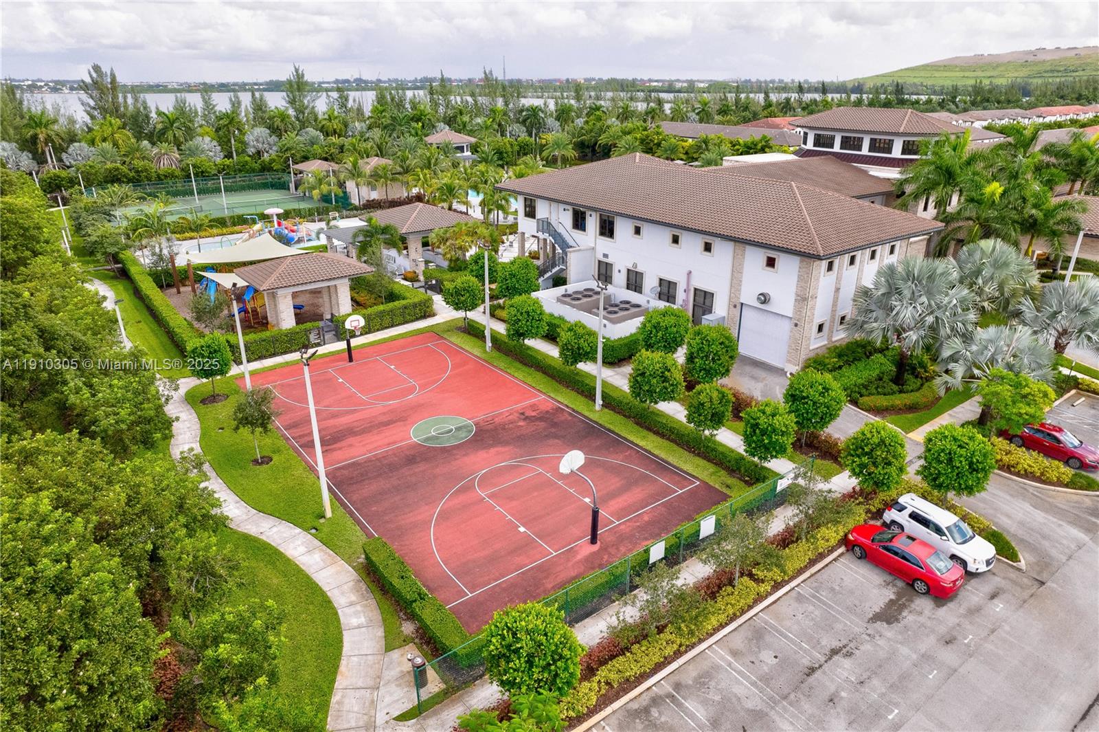 ISLES AT GRAND BAY - Residential Lease