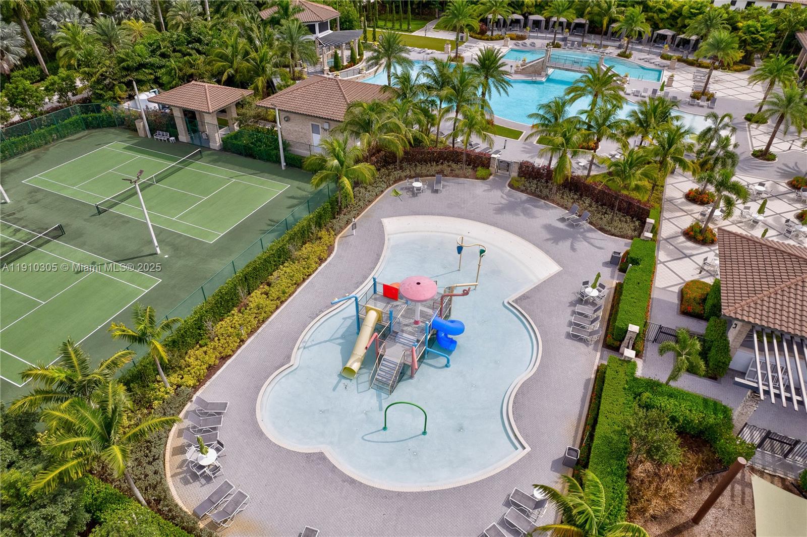 ISLES AT GRAND BAY - Residential Lease