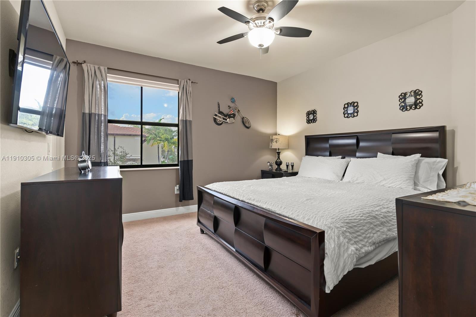 ISLES AT GRAND BAY - Residential Lease