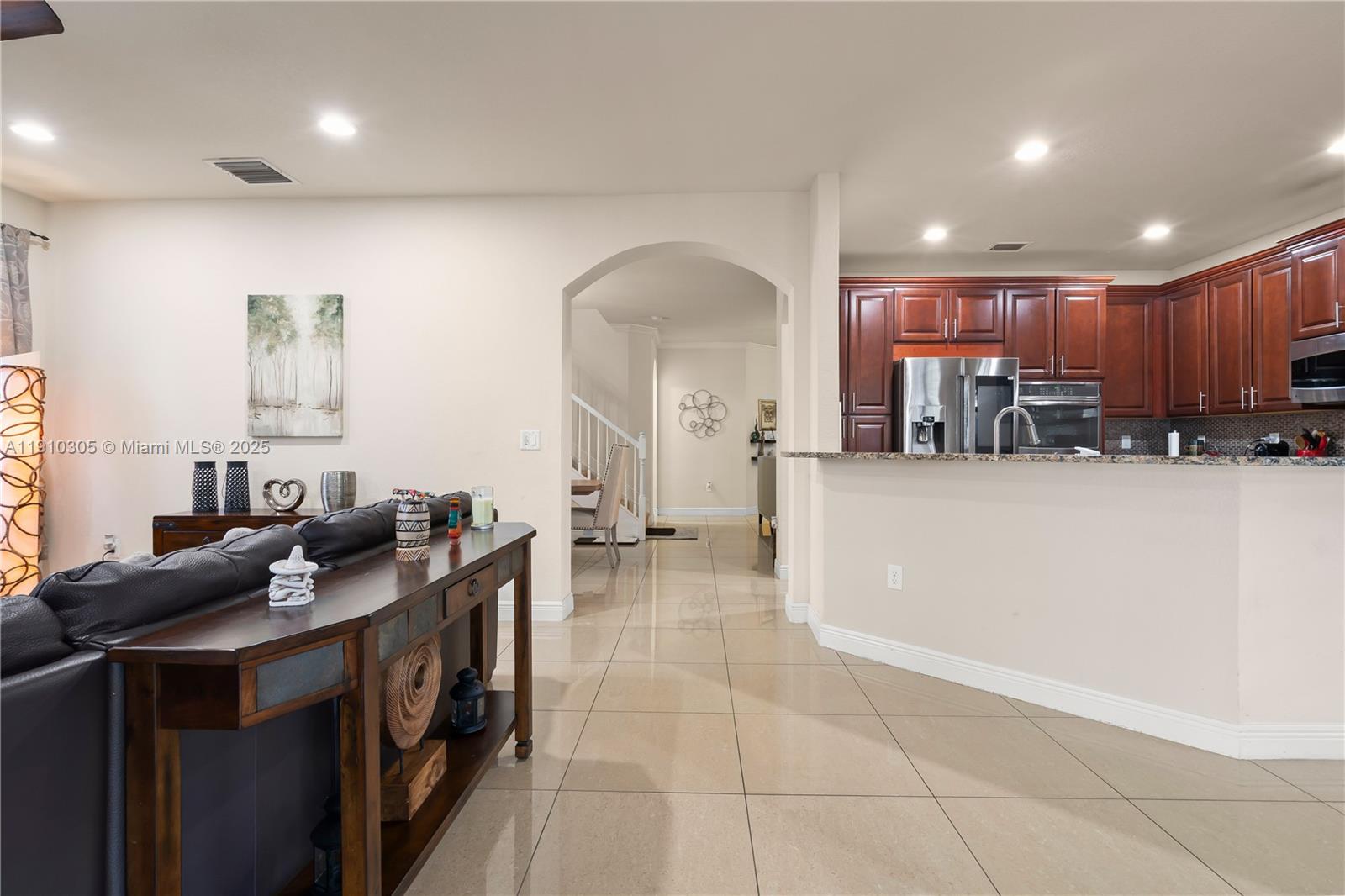 ISLES AT GRAND BAY - Residential Lease