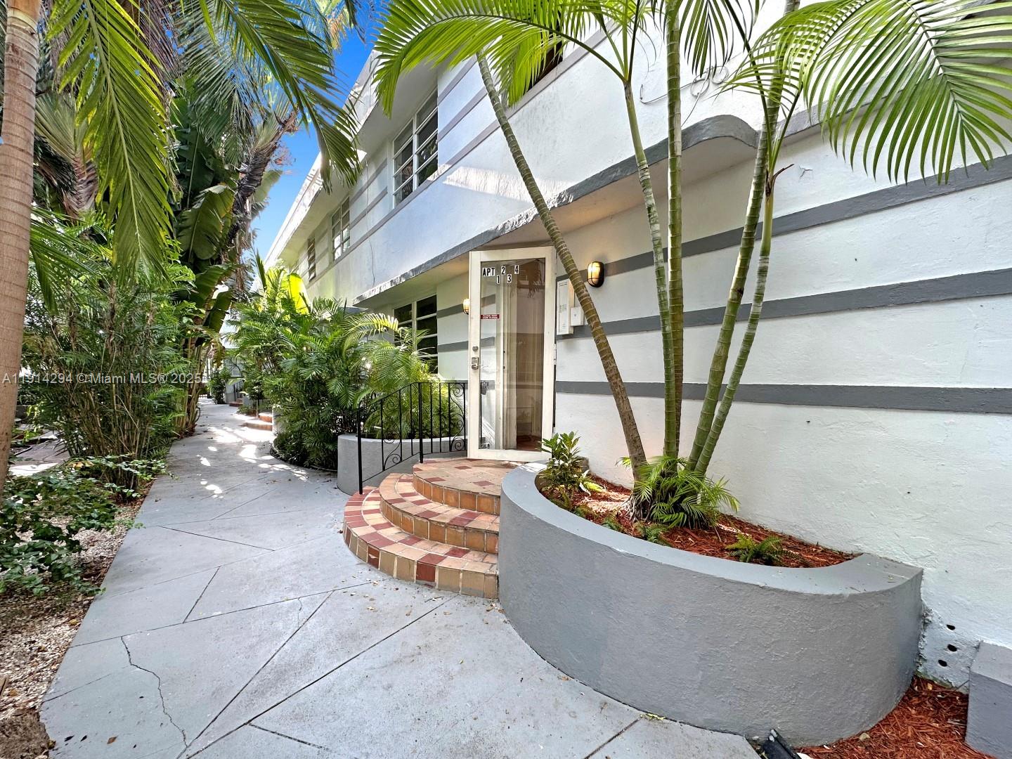 THE MICHELLE CONDO - Residential Lease