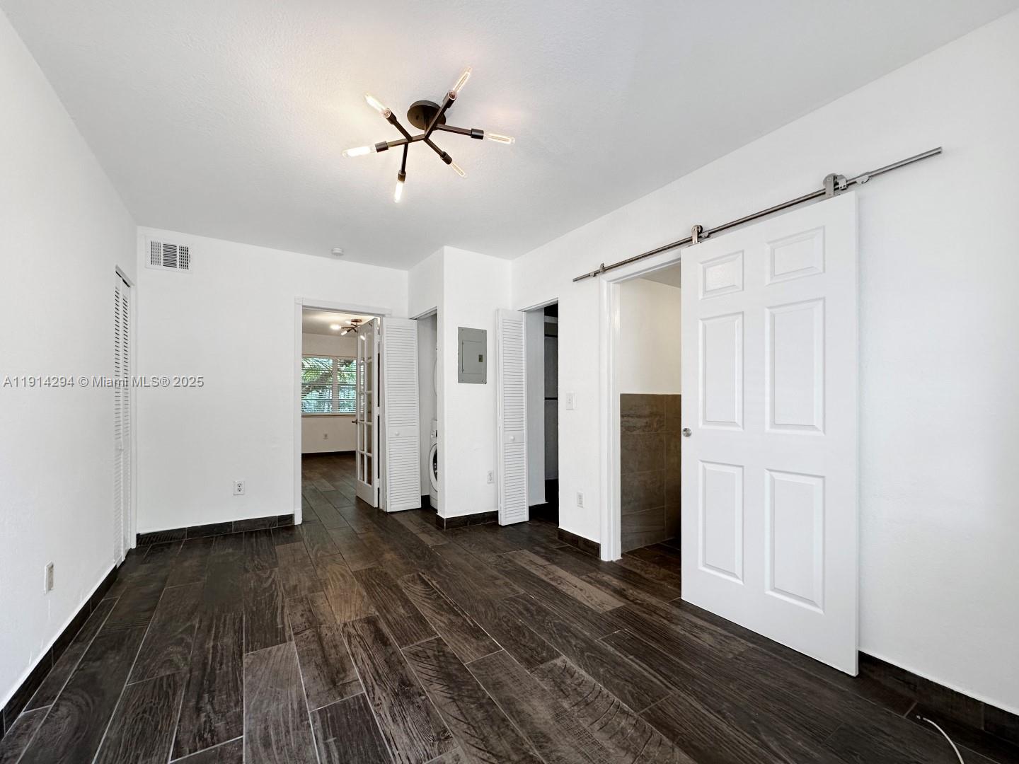 THE MICHELLE CONDO - Residential Lease