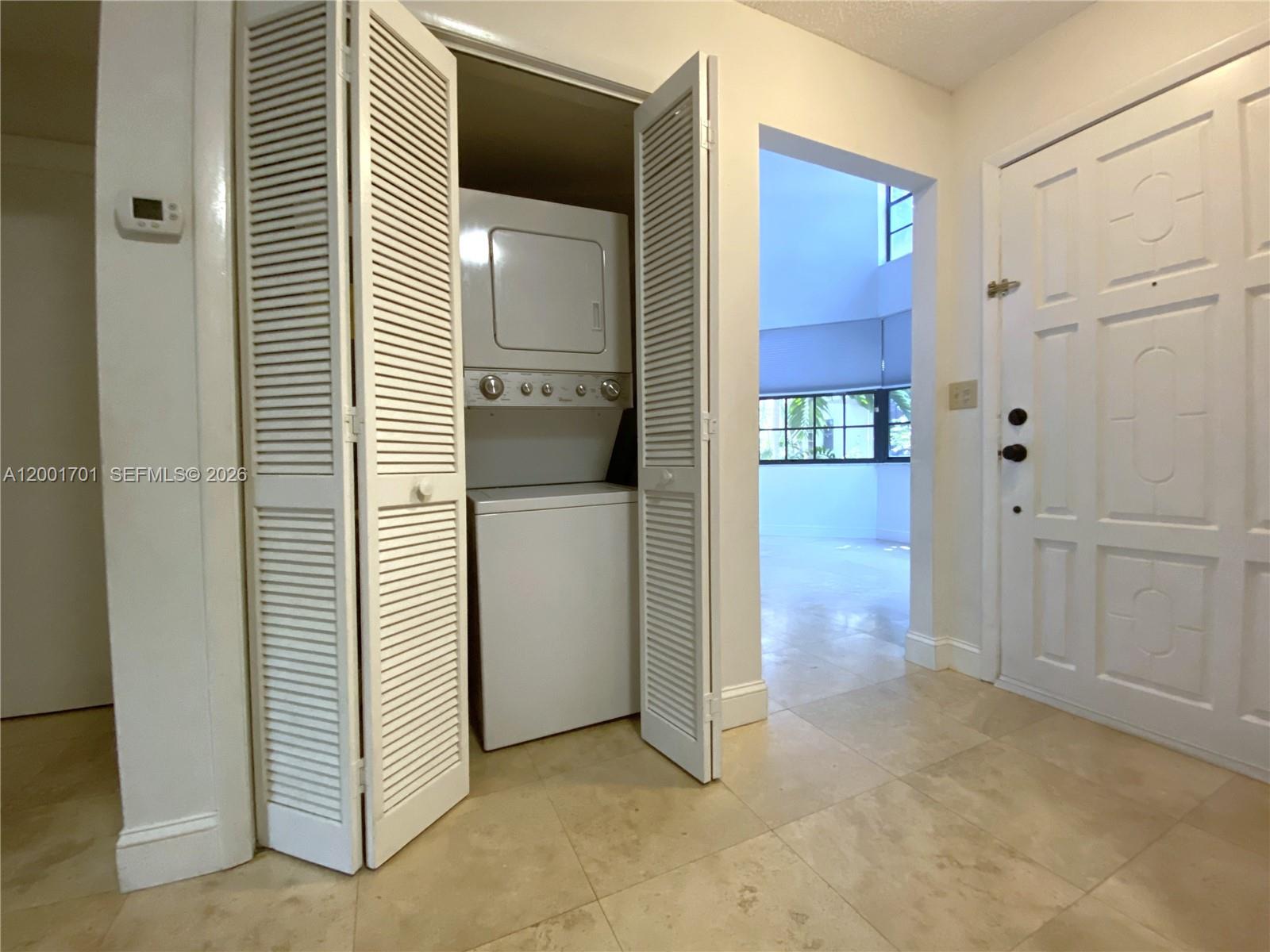 CENTER GROVE VILLAS CONDO - Residential