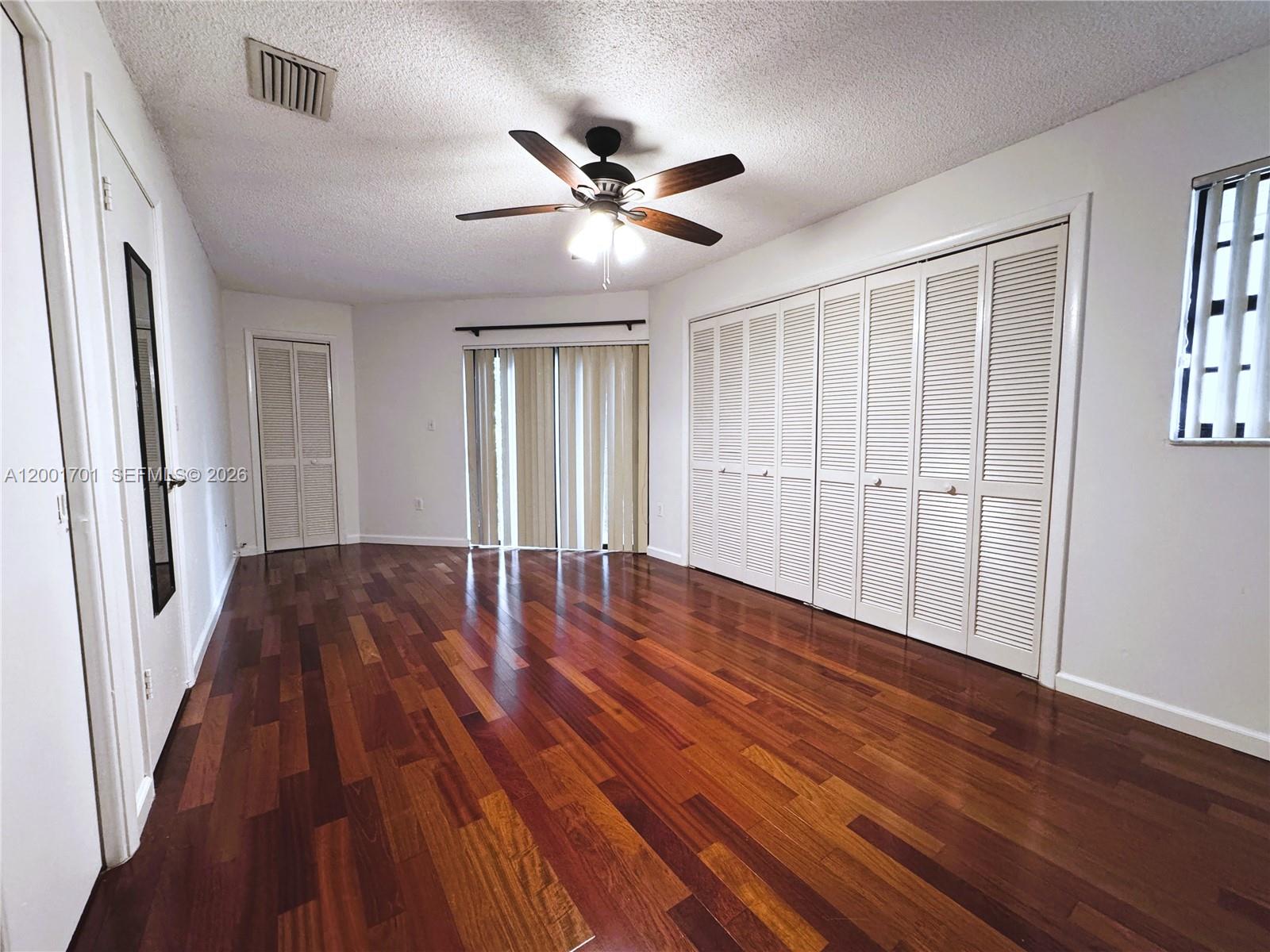 CENTER GROVE VILLAS CONDO - Residential