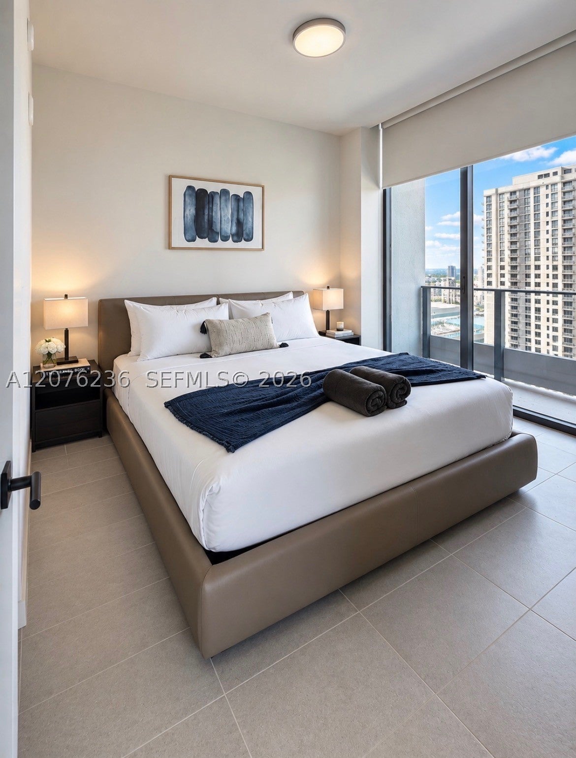 121 NE 5th St 3712, Miami FL 33132