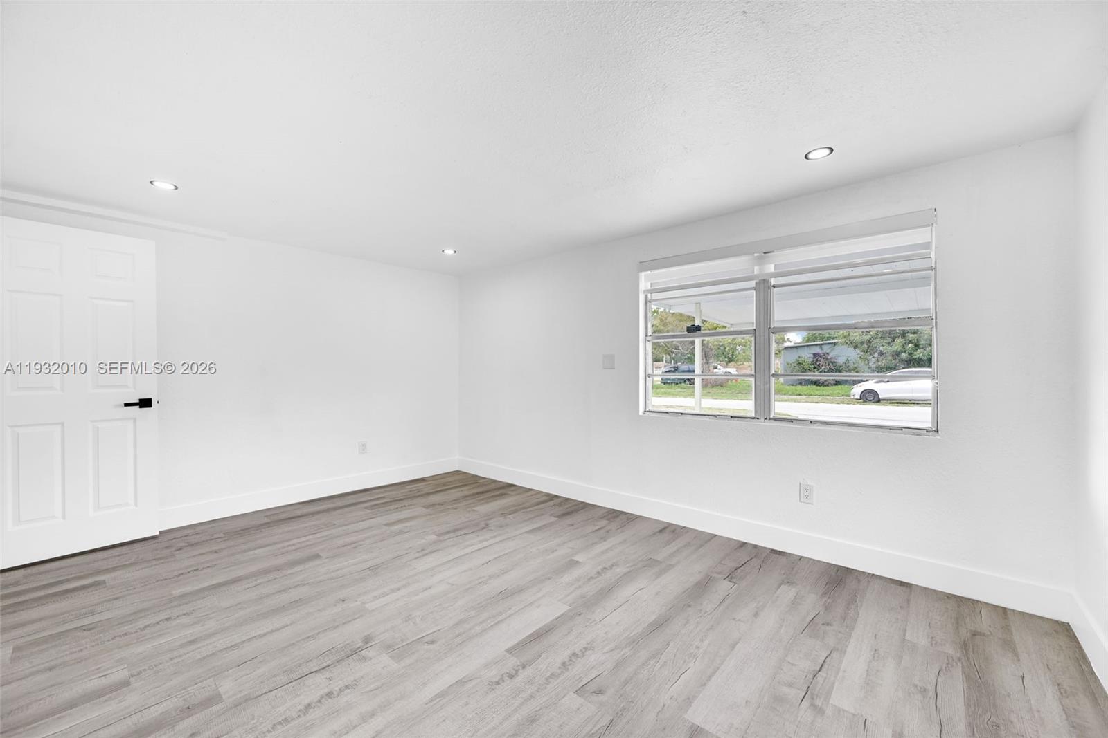 GOLF ESTATES - Residential