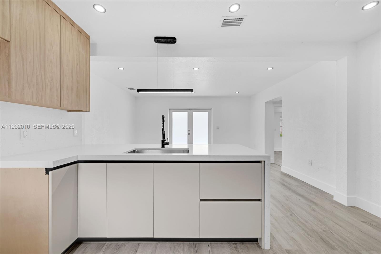 GOLF ESTATES - Residential