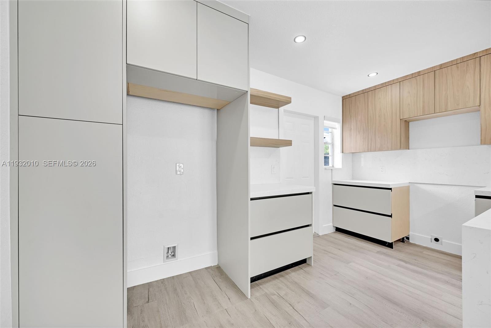 GOLF ESTATES - Residential