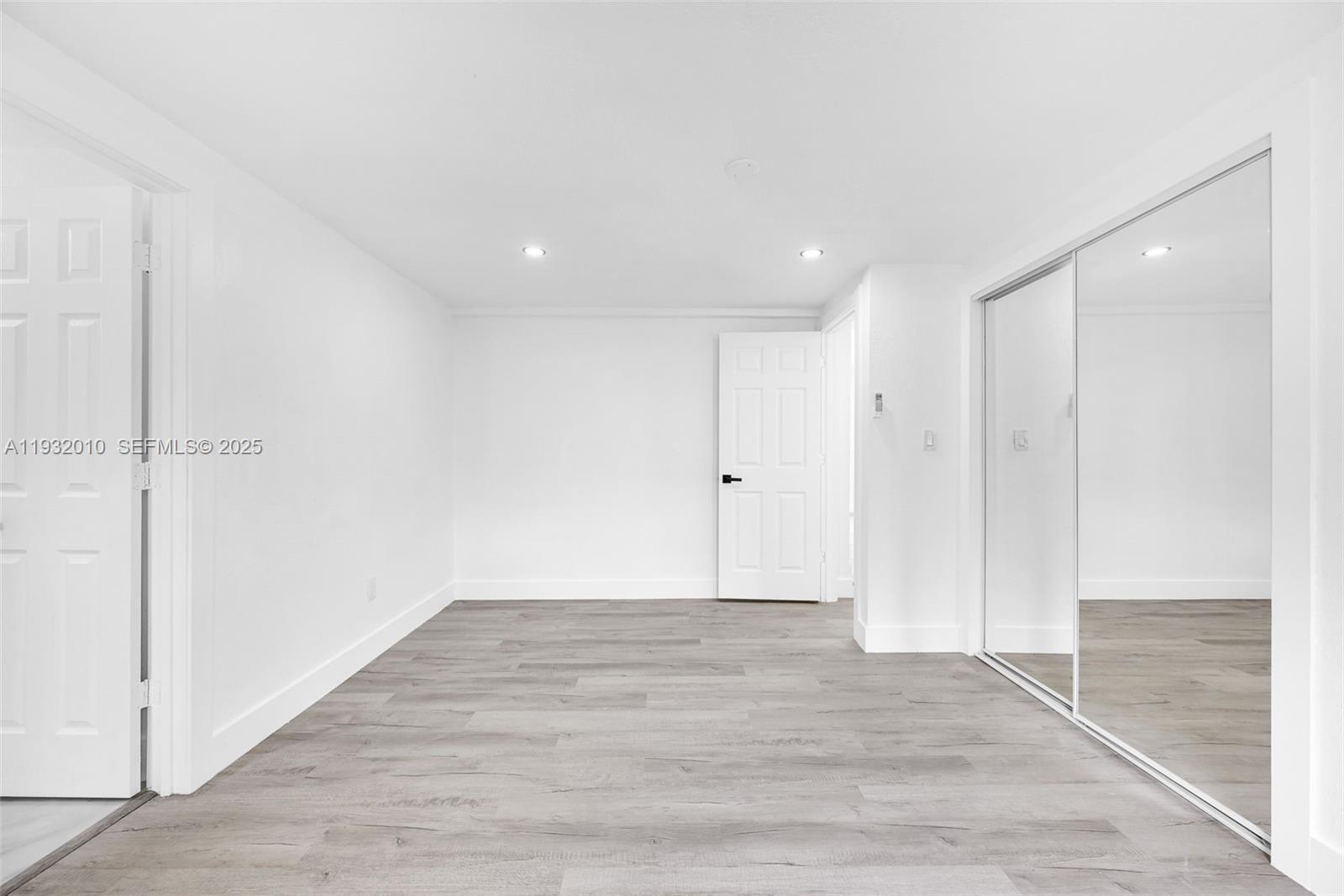 GOLF ESTATES - Residential