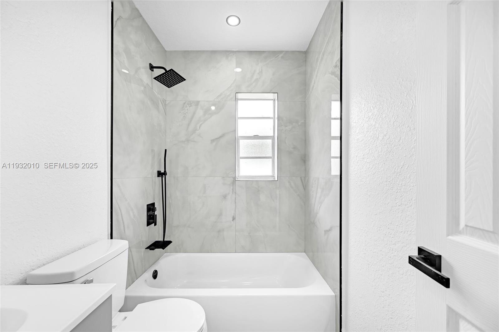 GOLF ESTATES - Residential