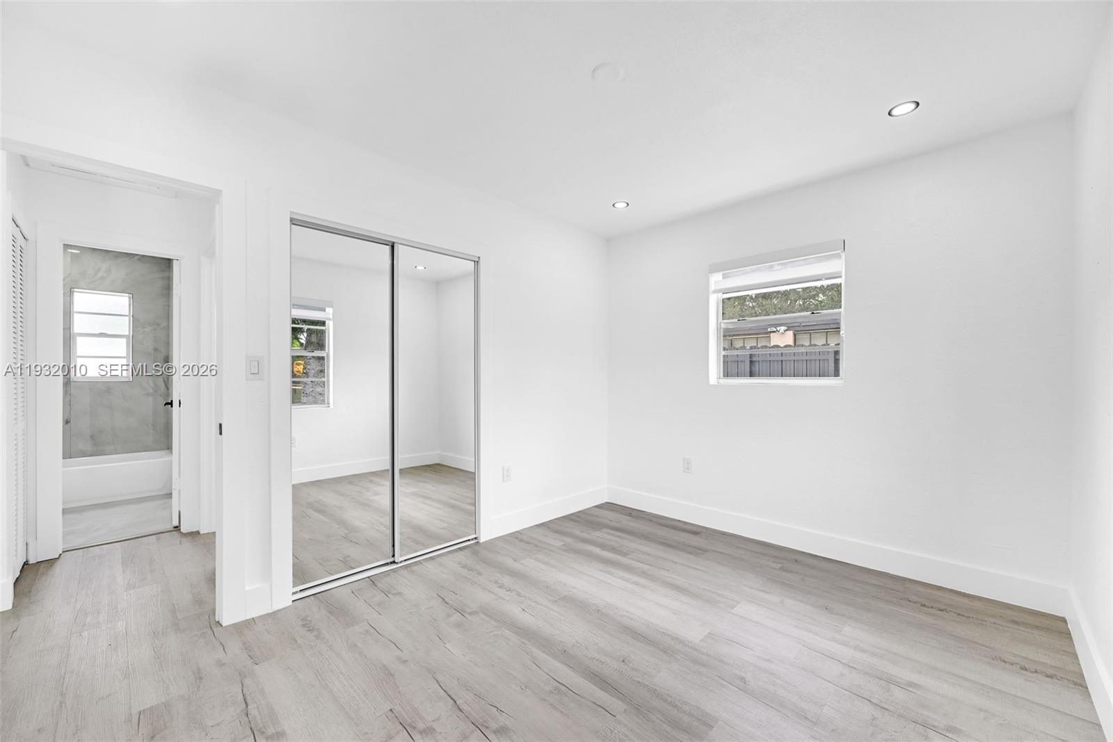 GOLF ESTATES - Residential