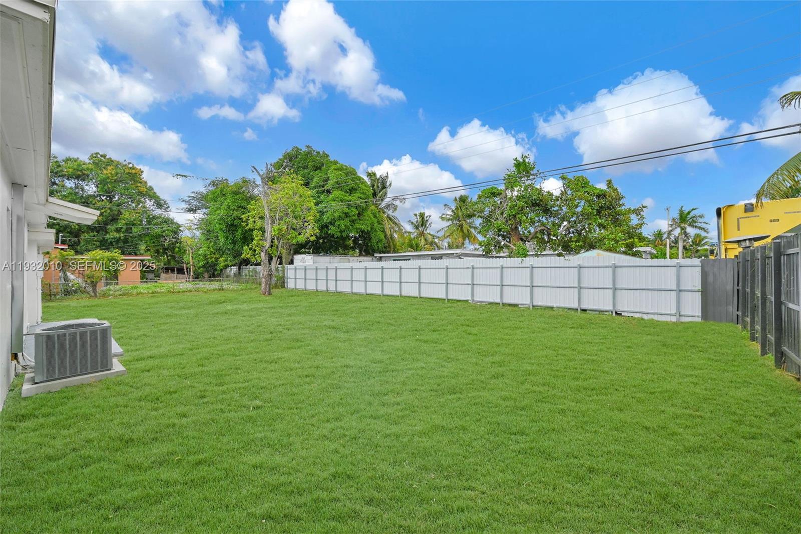 GOLF ESTATES - Residential