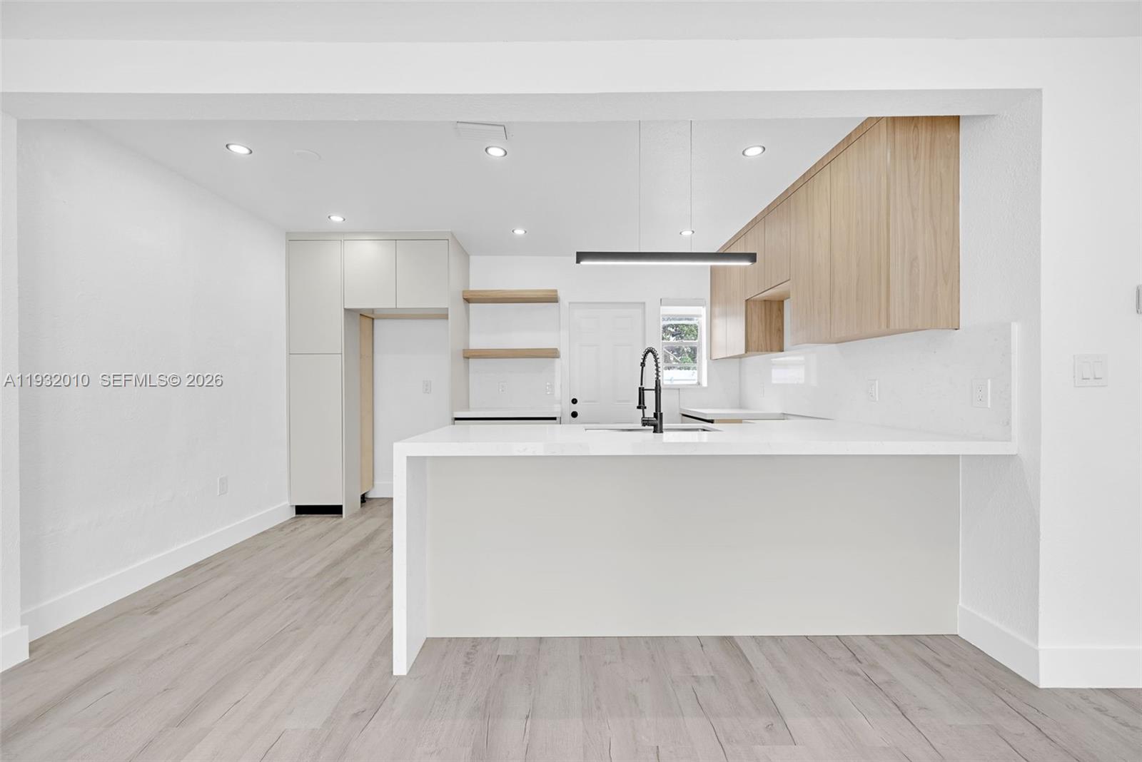 GOLF ESTATES - Residential